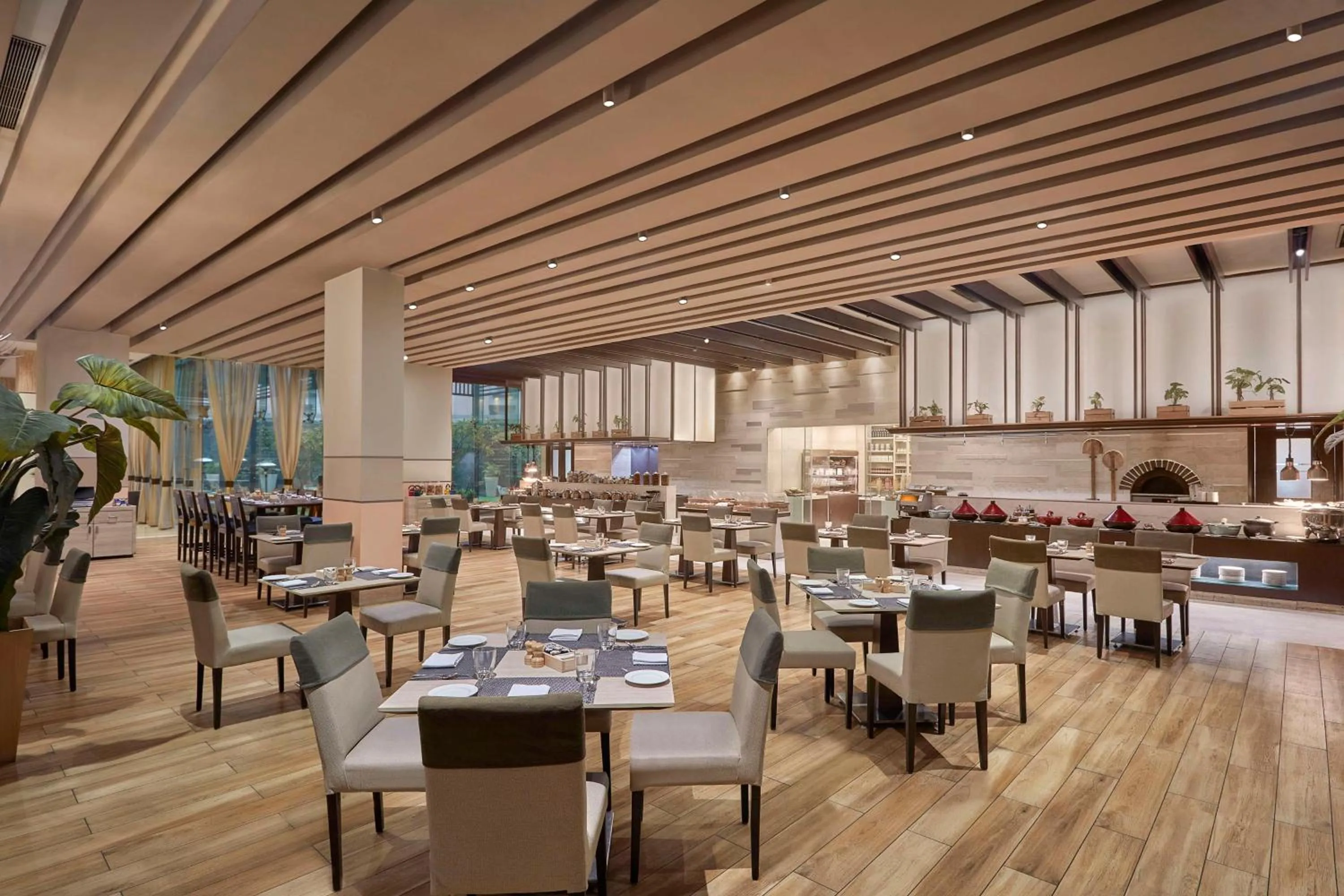 Restaurant/places to eat in DoubleTree by Hilton Gurugram Baani Square