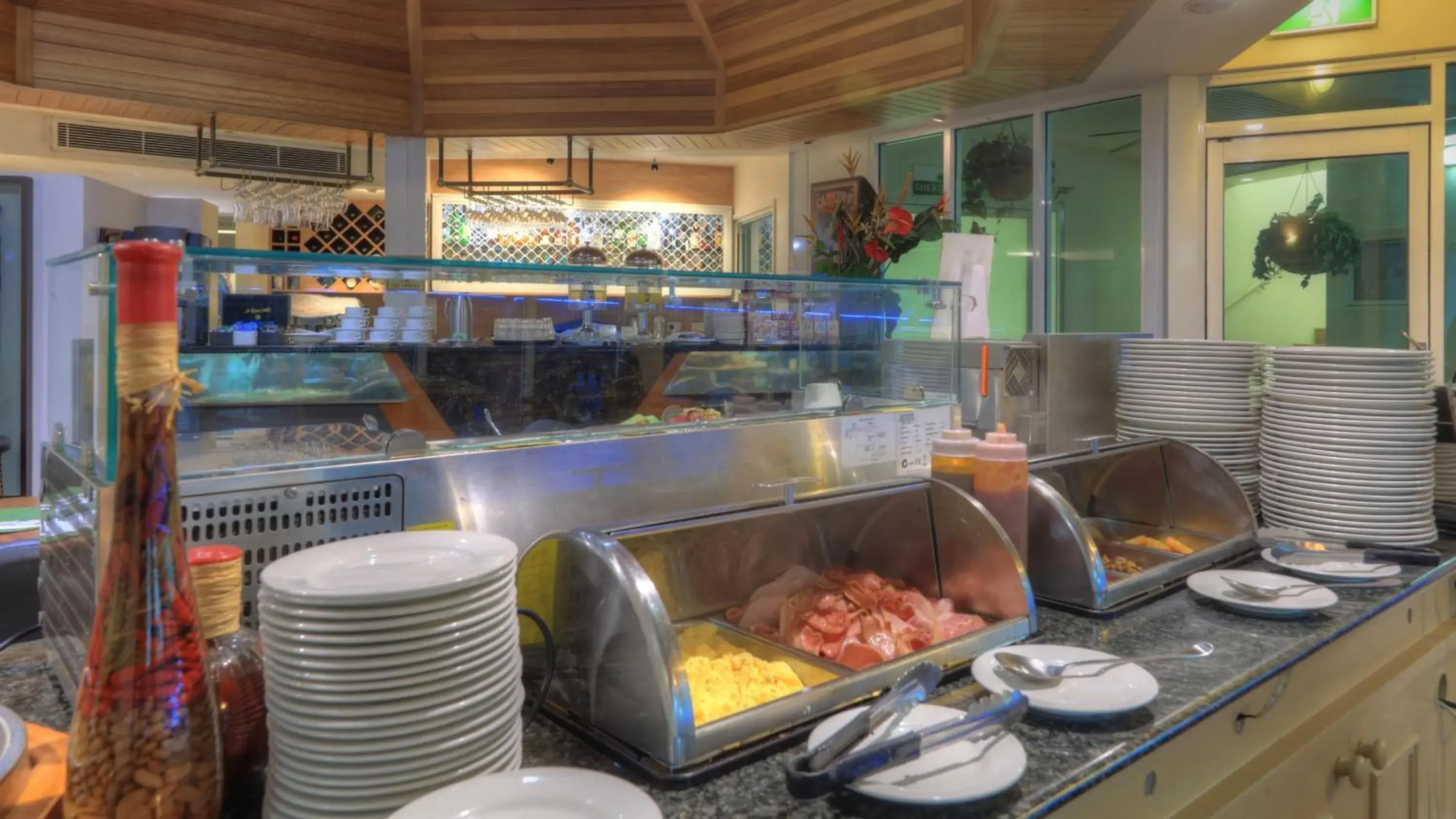 Buffet breakfast in Cairns Sheridan Hotel Buffet breakfast in Cairns Sheridan Hotel