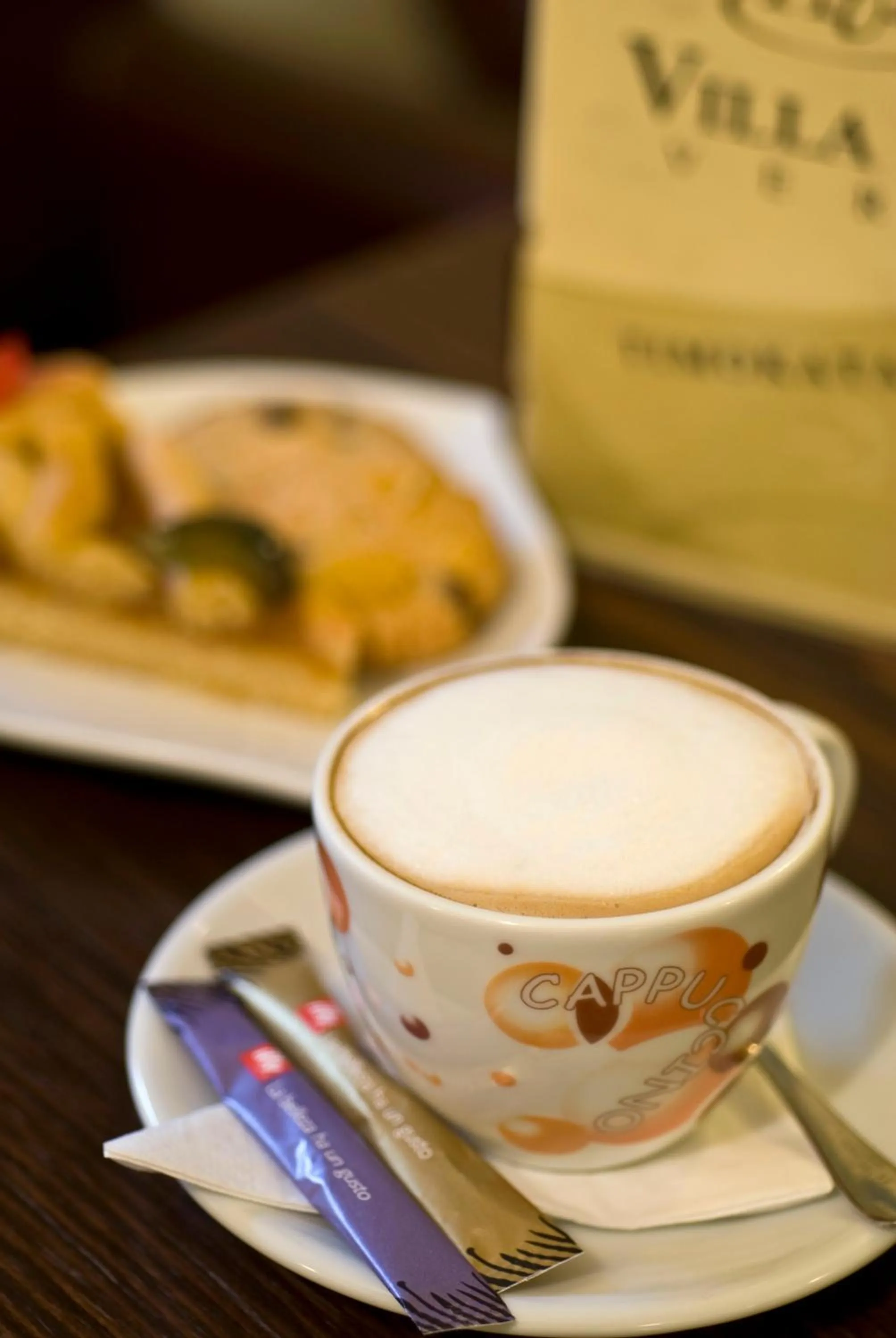 Drinks in Villa Elia