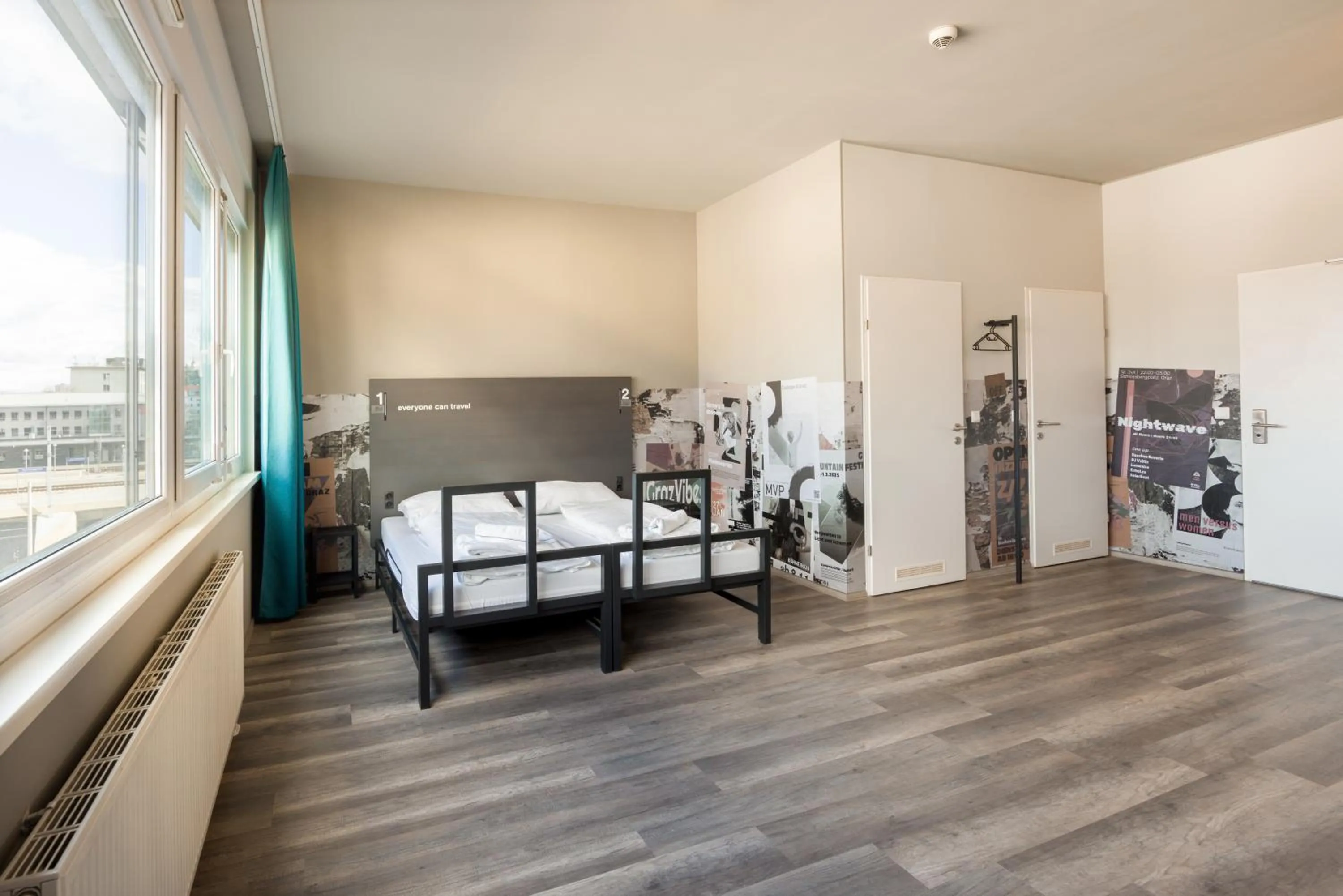 Bedroom, Bed in a&o Graz Hauptbahnhof