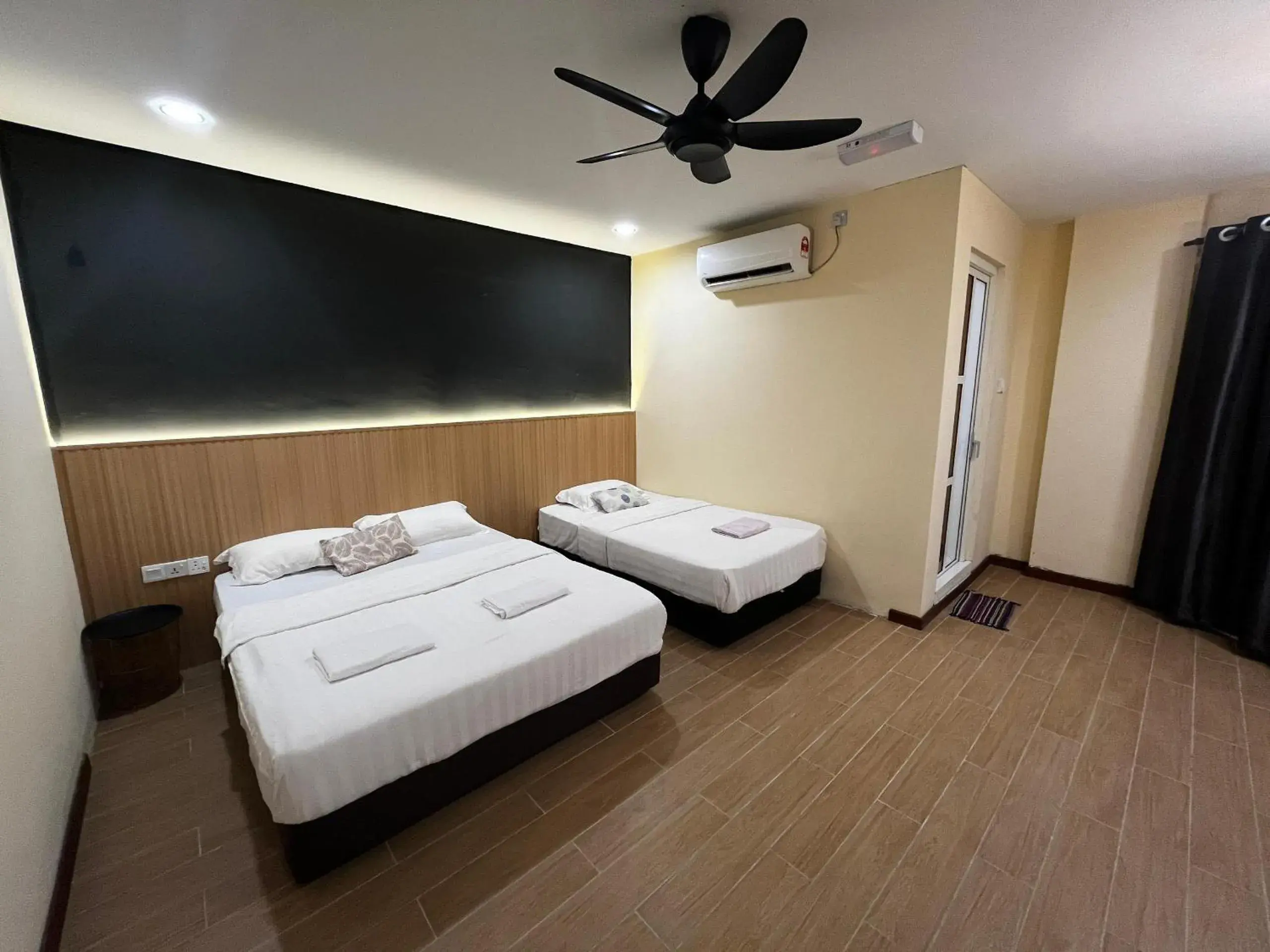 Deluxe Family Room in Halo Hotel Deluxe Family Room in Halo Hotel