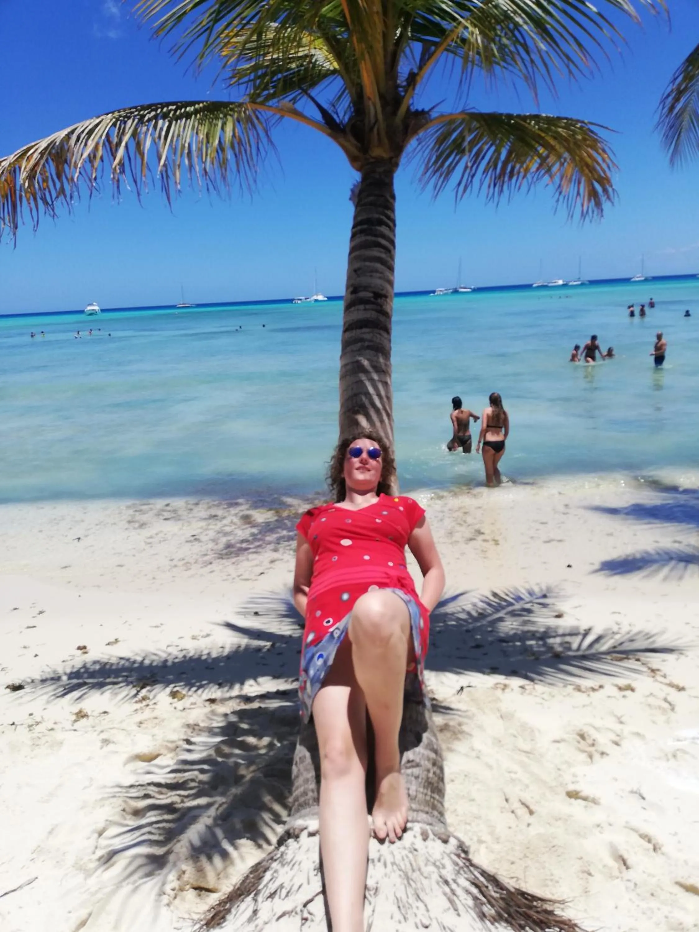 Beach in Rolando share apart