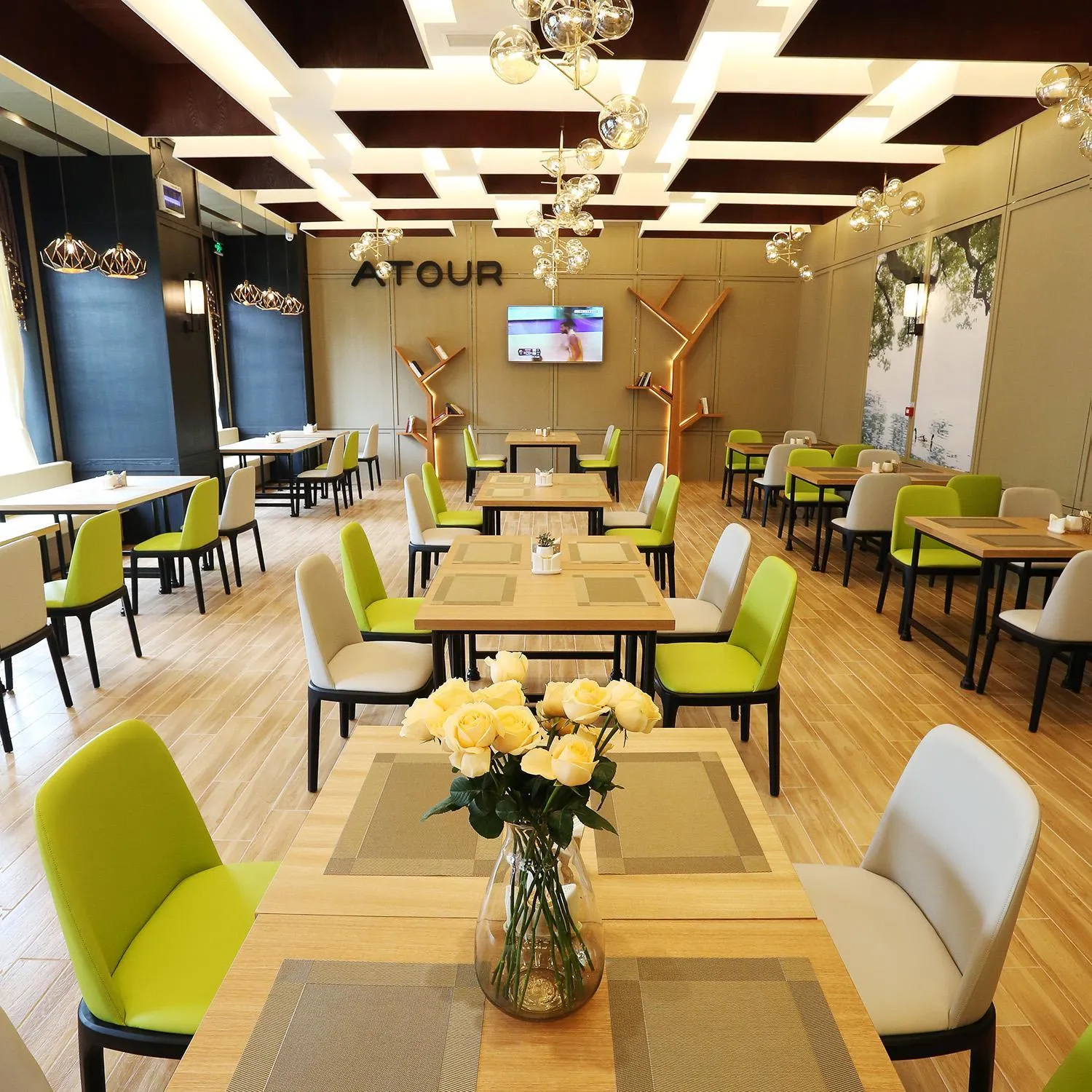 Restaurant/places to eat in Atour Hotel Hangzhou Jinsha Lake