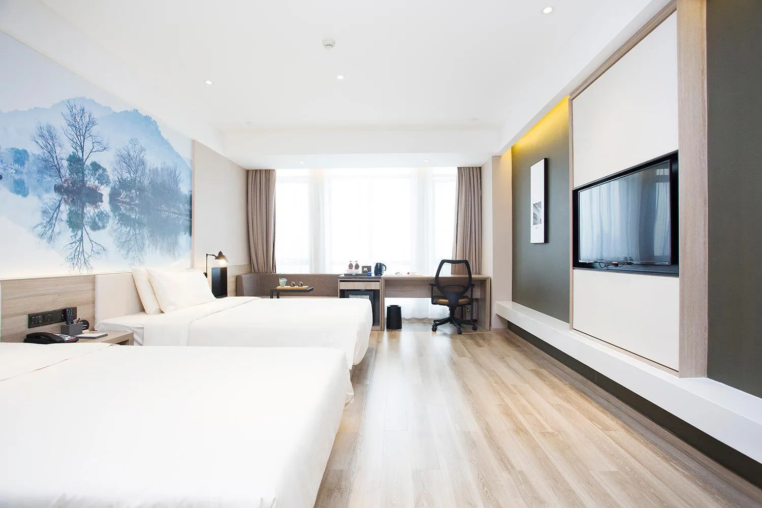 Photo of the whole room, Bed in Atour Hotel Hangzhou Jinsha Lake