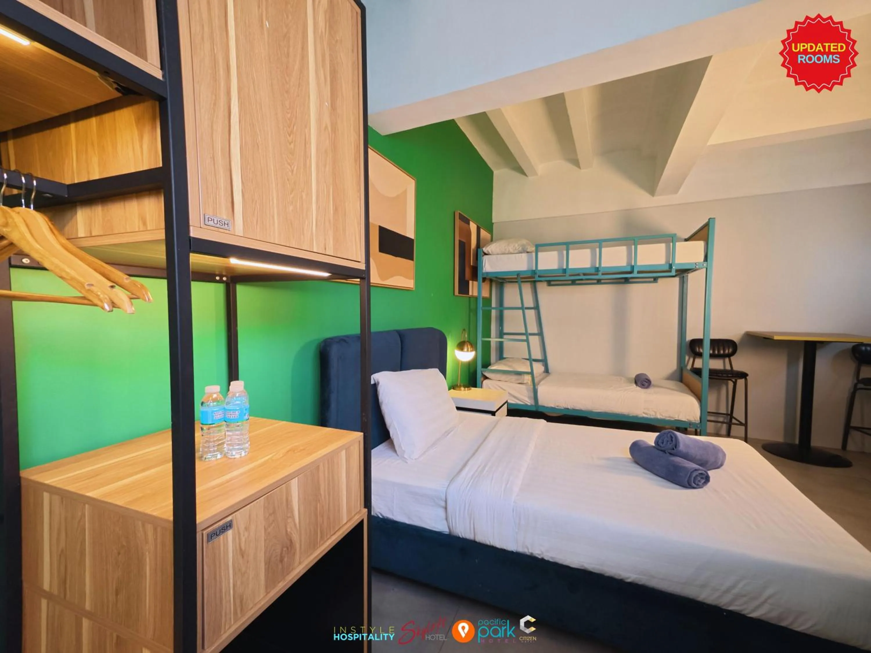 Bedroom, Bed in Citizen Hotel