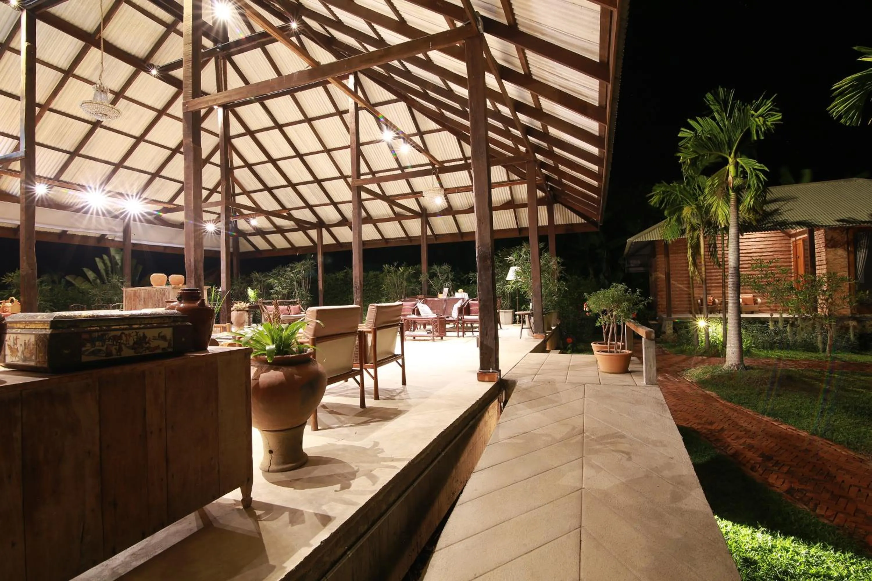 Lobby or reception in BaanSuk Sukhothai Resort