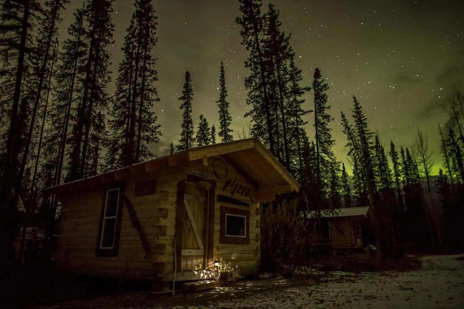 Blackburn Cabins - McCarthy, Alaska