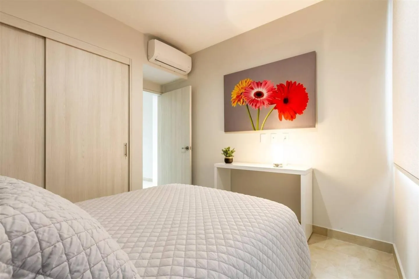 Bedroom, Bed in Ciudad Mayakoba Homes by Vimex