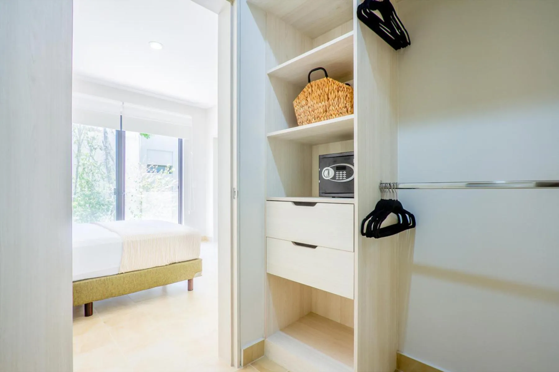 wardrobe, Bed in Ciudad Mayakoba Homes by Vimex