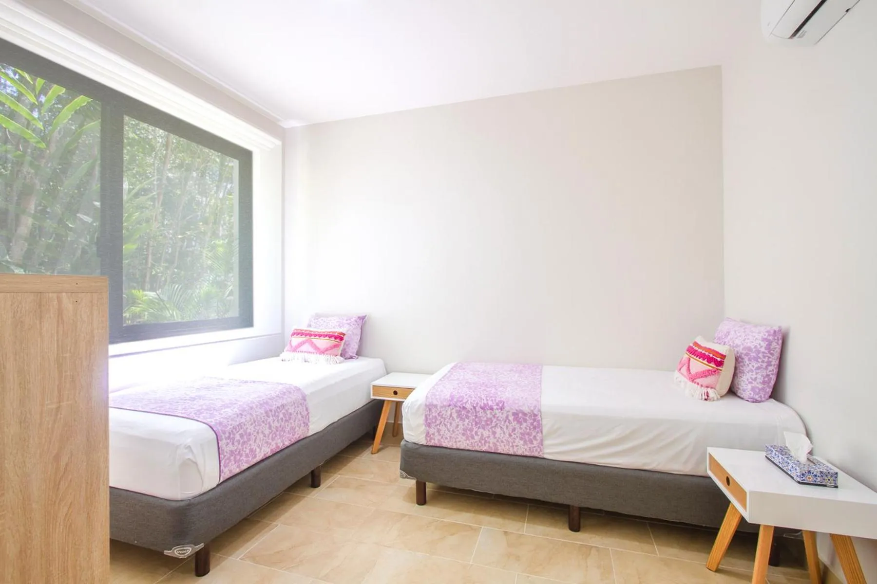 Bedroom, Bed in Ciudad Mayakoba Homes by Vimex