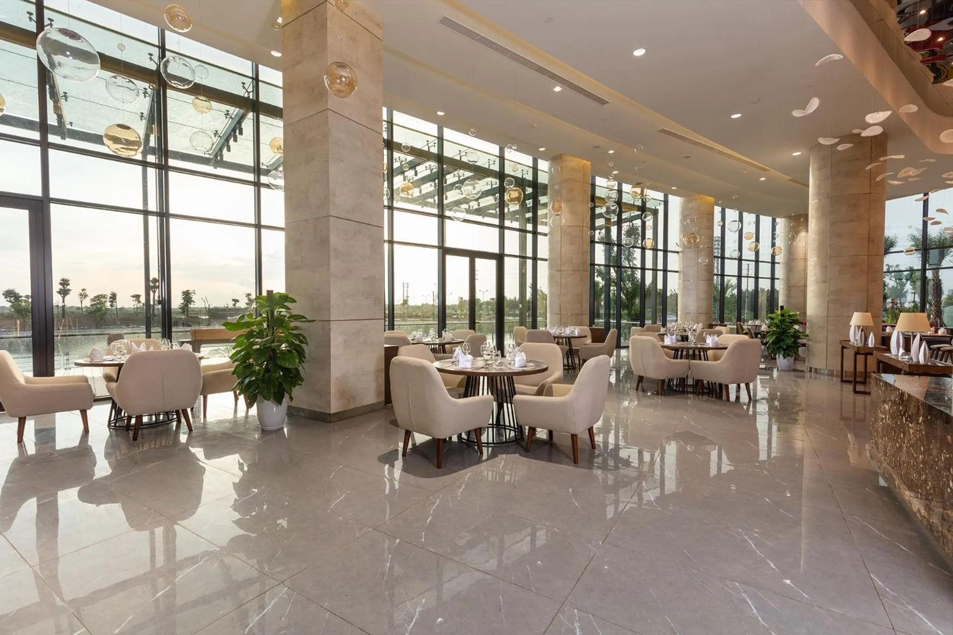 Restaurant/places to eat in DIC Star Hotels & Resorts Vinh Phuc