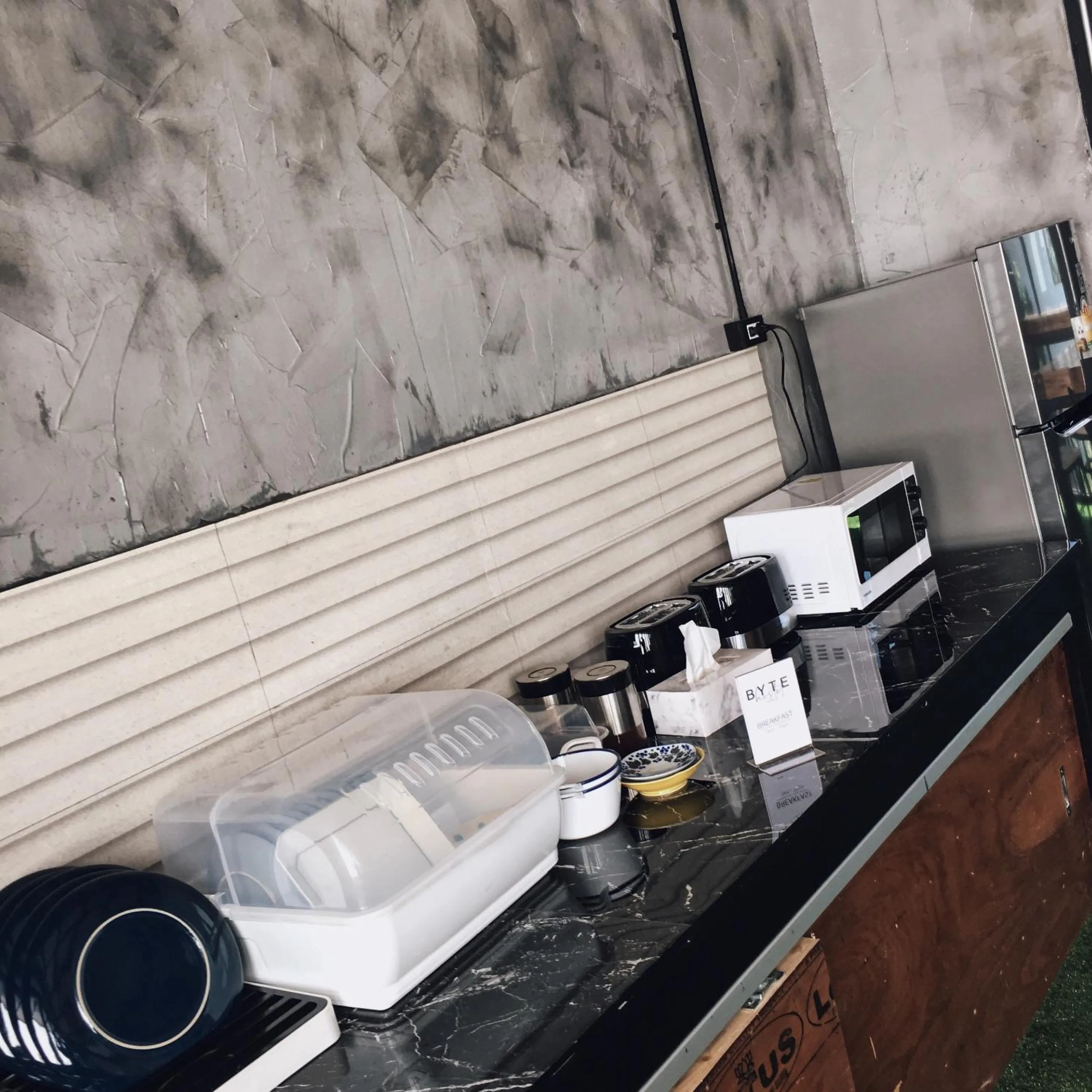 BYTE hostel