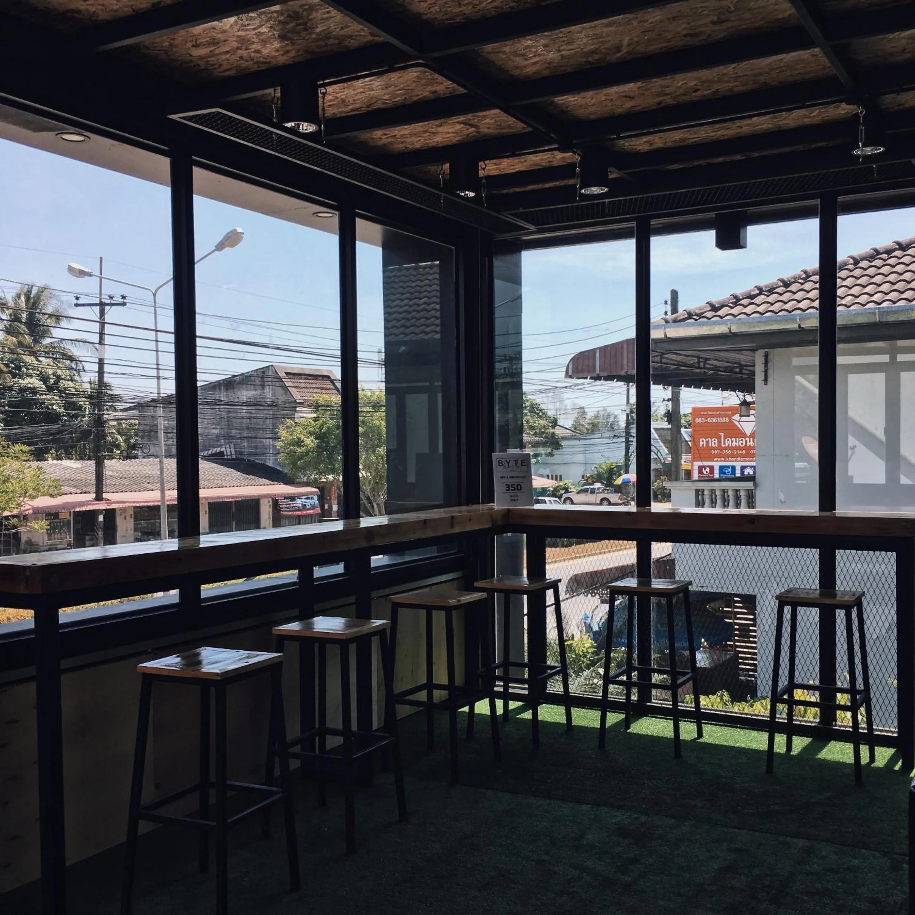 BYTE hostel