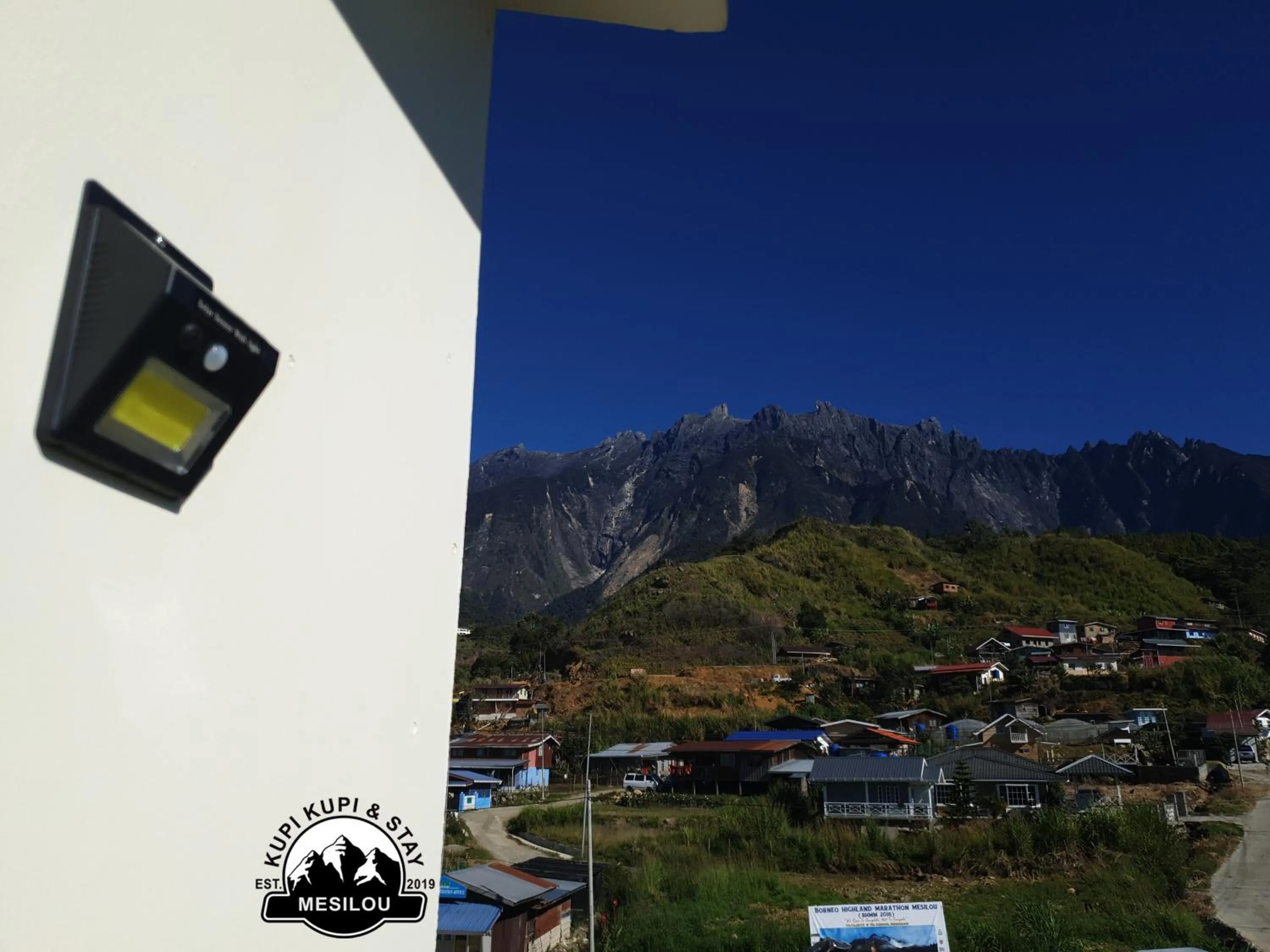 Property building in Kupi-Kupi & Stay