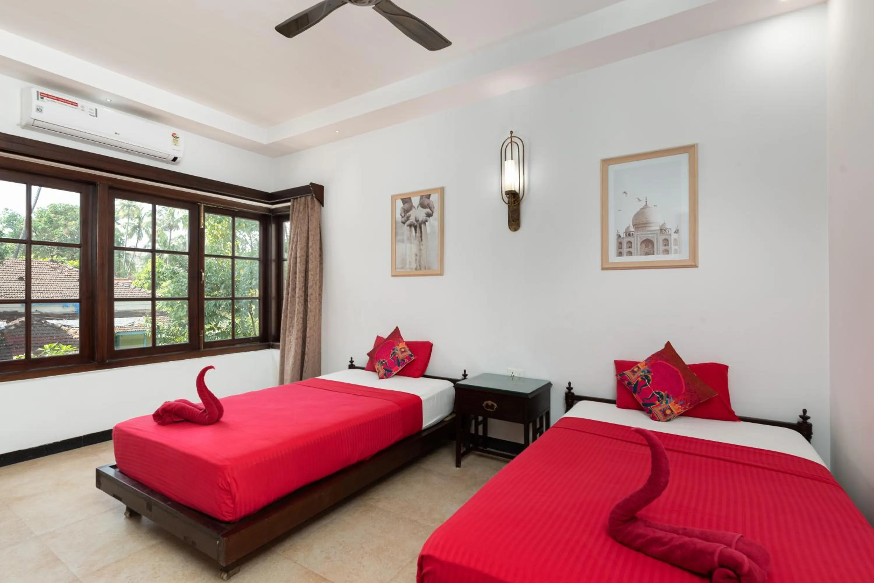 Bedroom, Bed in Villa Calangute Phase 12