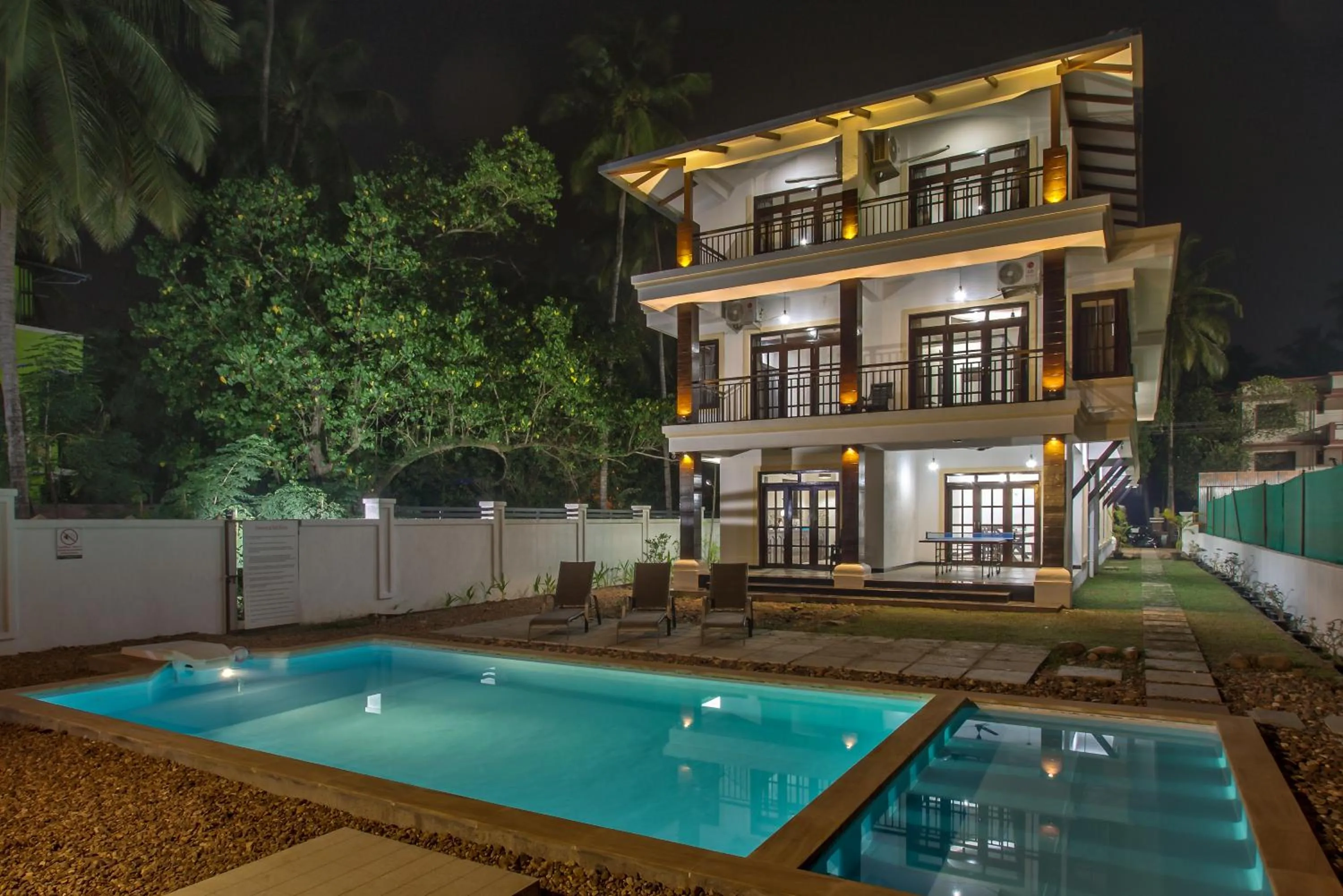 Night in Villa Calangute Phase 12