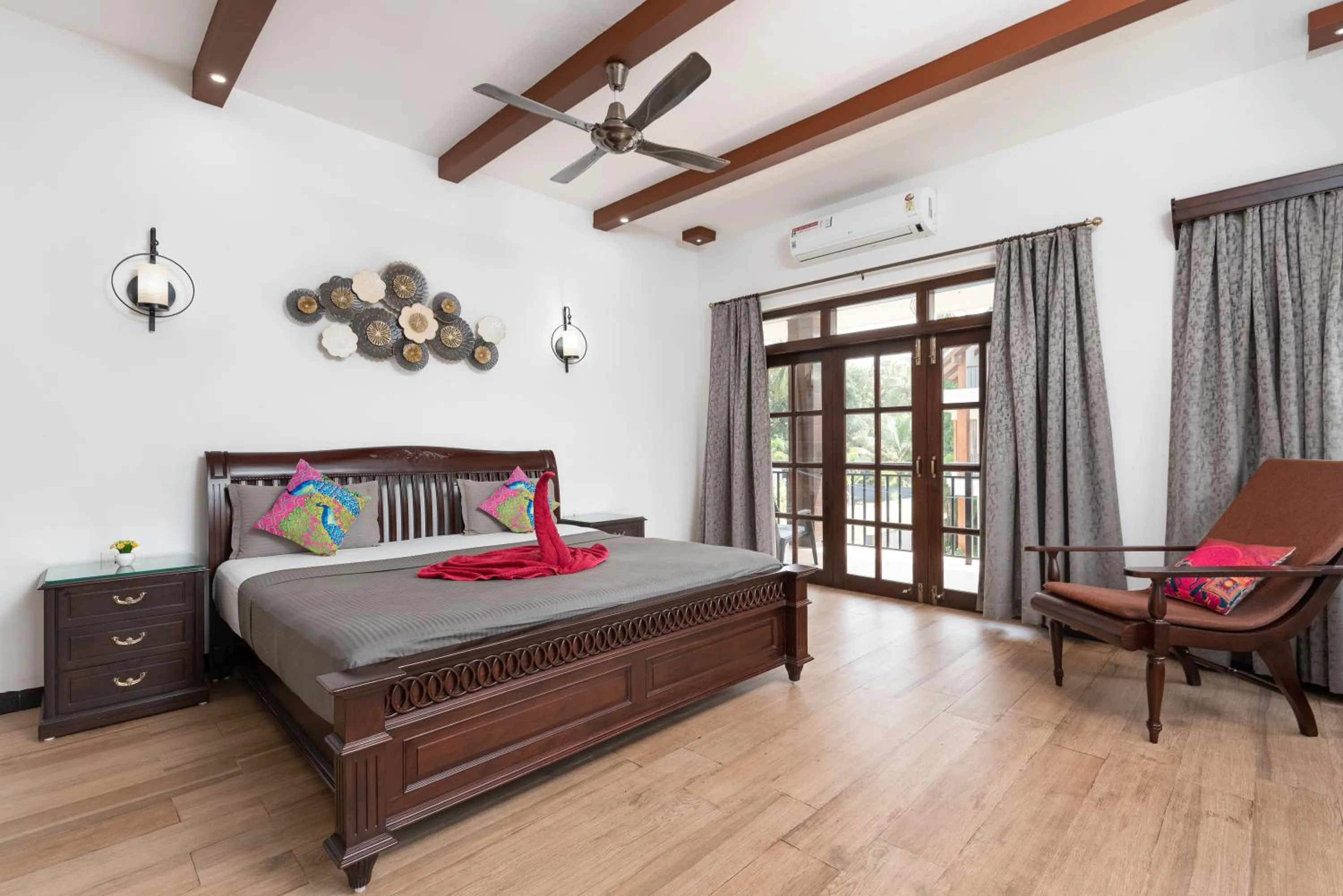 Bedroom, Bed in Villa Calangute Phase 12