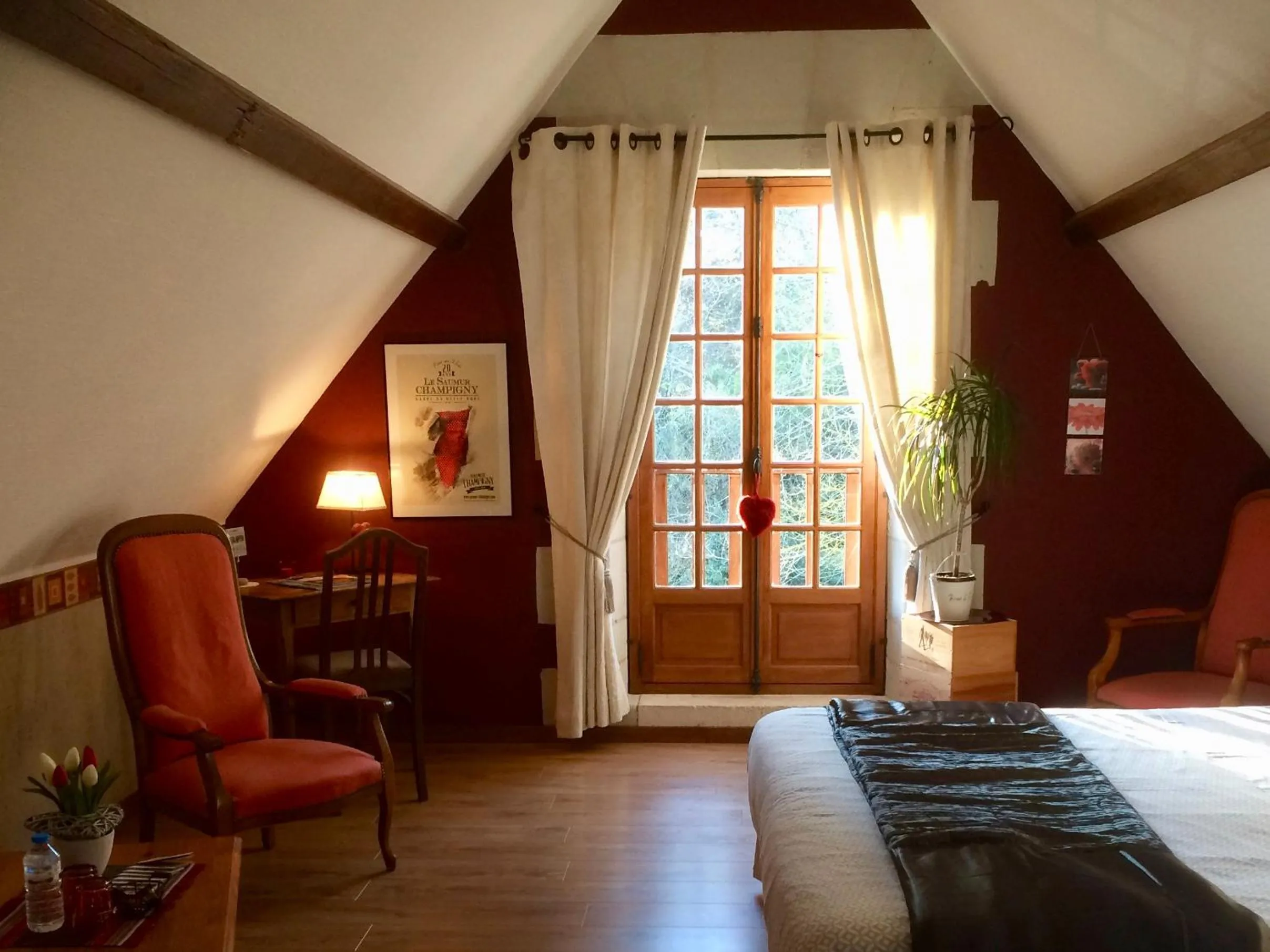 Photo of the whole room, Bed in Domaine de Joreau