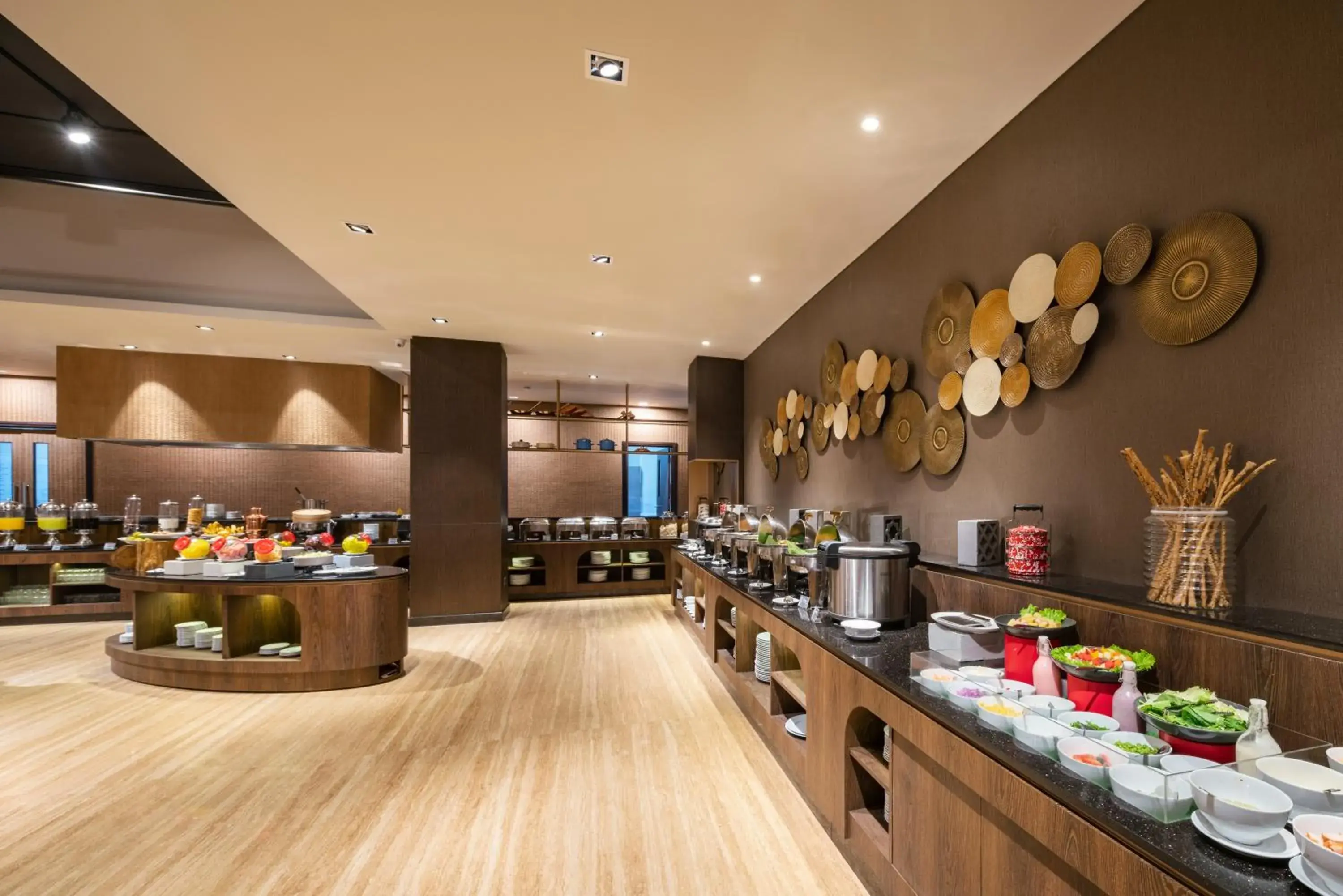 Restaurant/places to eat in Luminor Hotel Jakarta Kota By WH Restaurant/places to eat in Luminor Hotel Jakarta Kota By WH