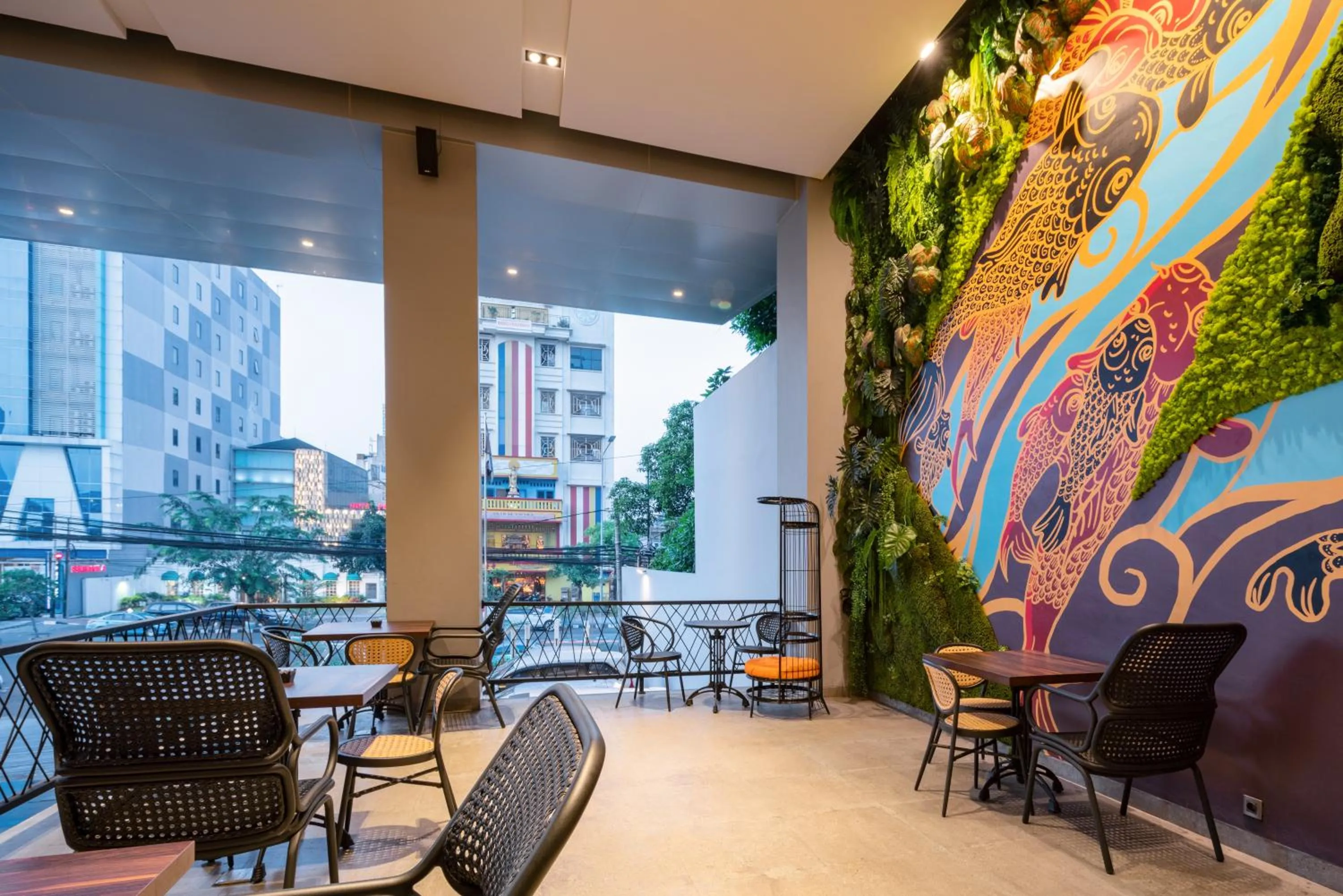 Balcony/Terrace in Luminor Hotel Jakarta Kota By WH