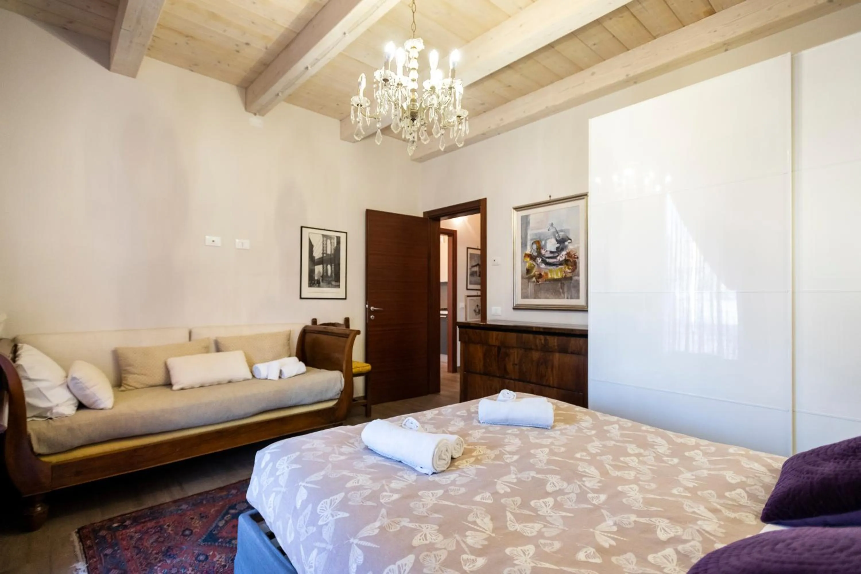 Bed in Al Battistero Luxury Suite