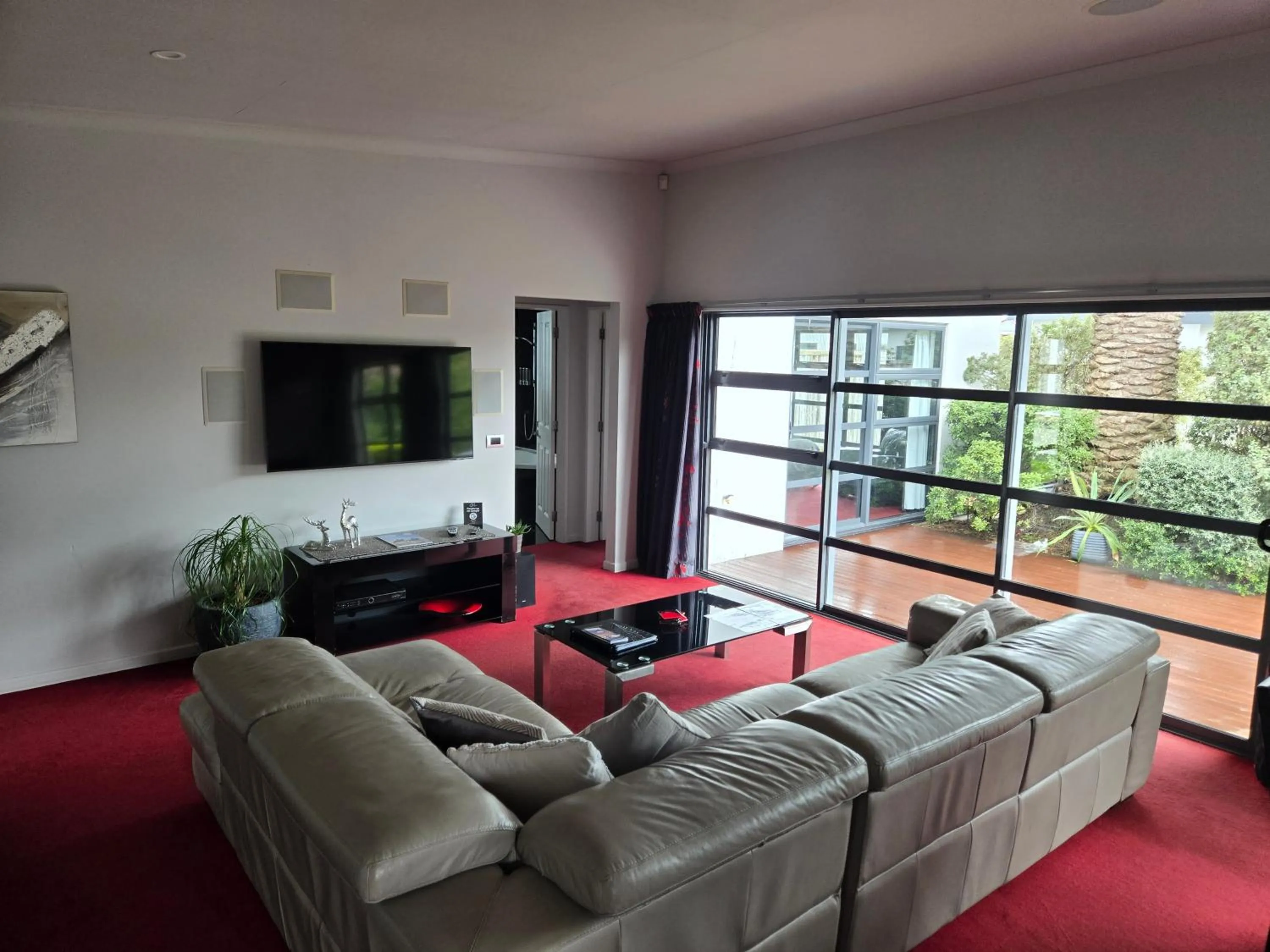 TV and multimedia in De Vine Martinborough 14 Cologne Street