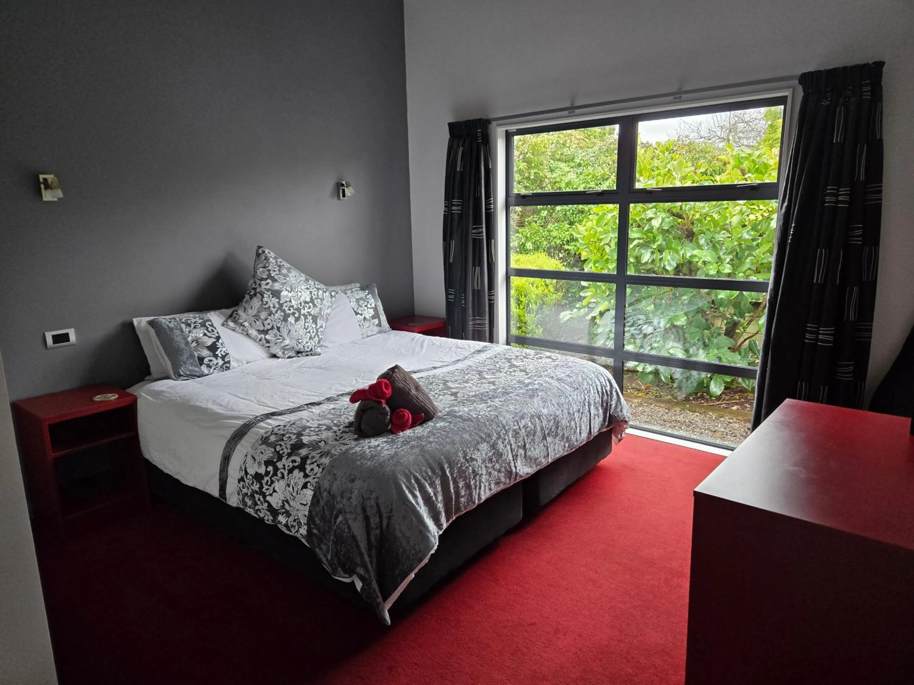 Bed in De Vine Martinborough 14 Cologne Street