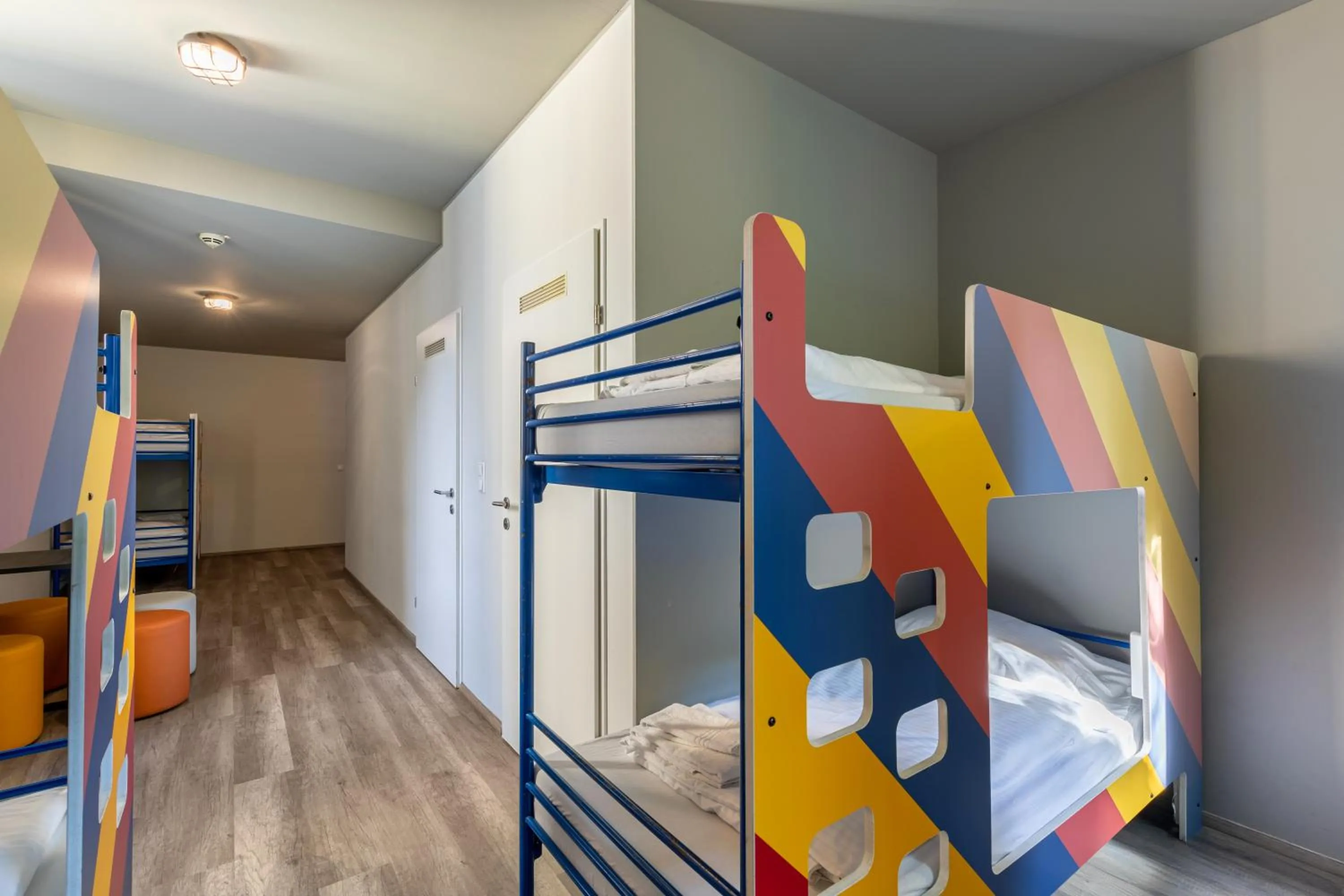 Photo of the whole room, Bed in a&o Wien Hauptbahnhof