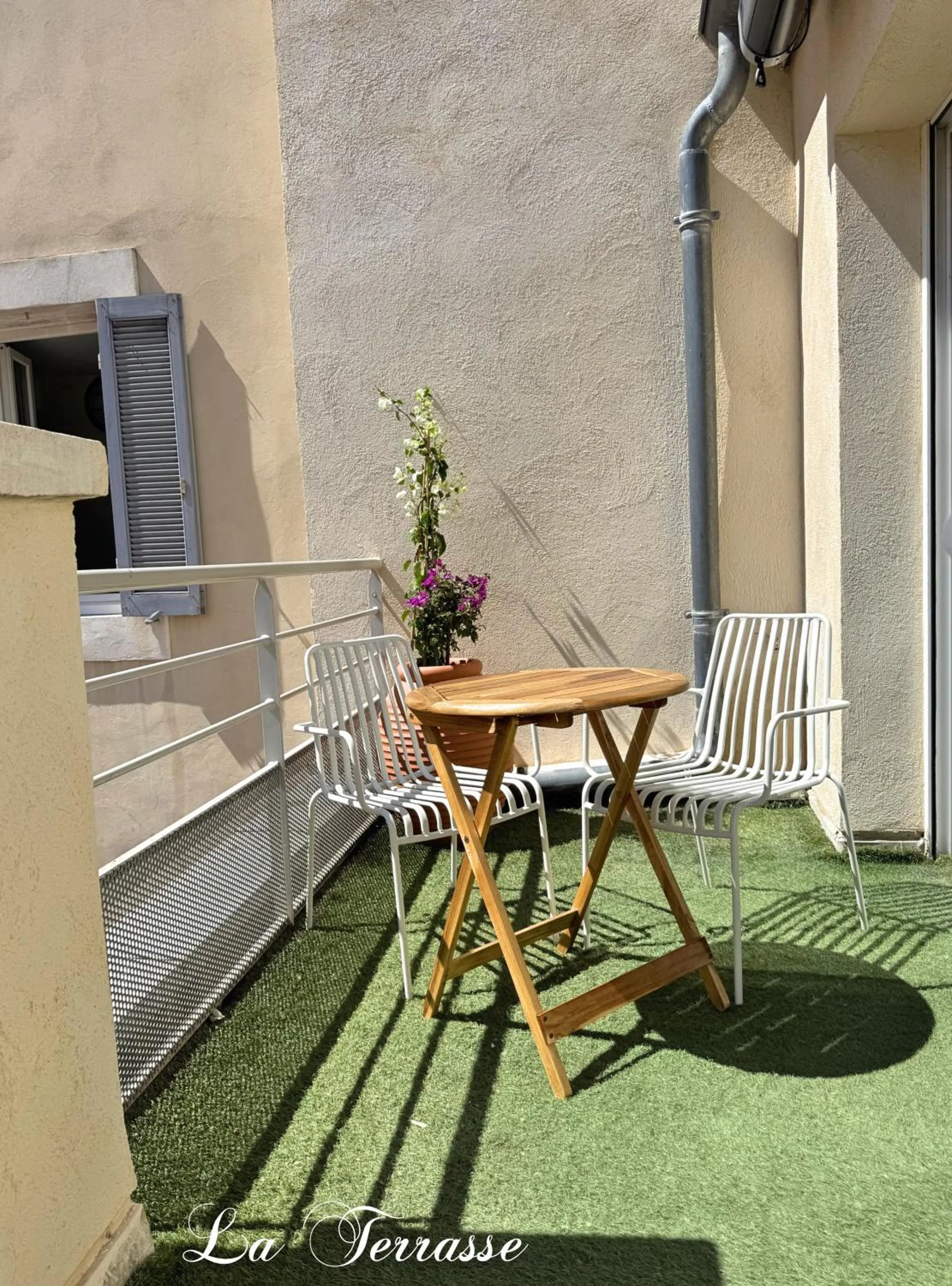 Patio in Les Appartements du Vieux Port
