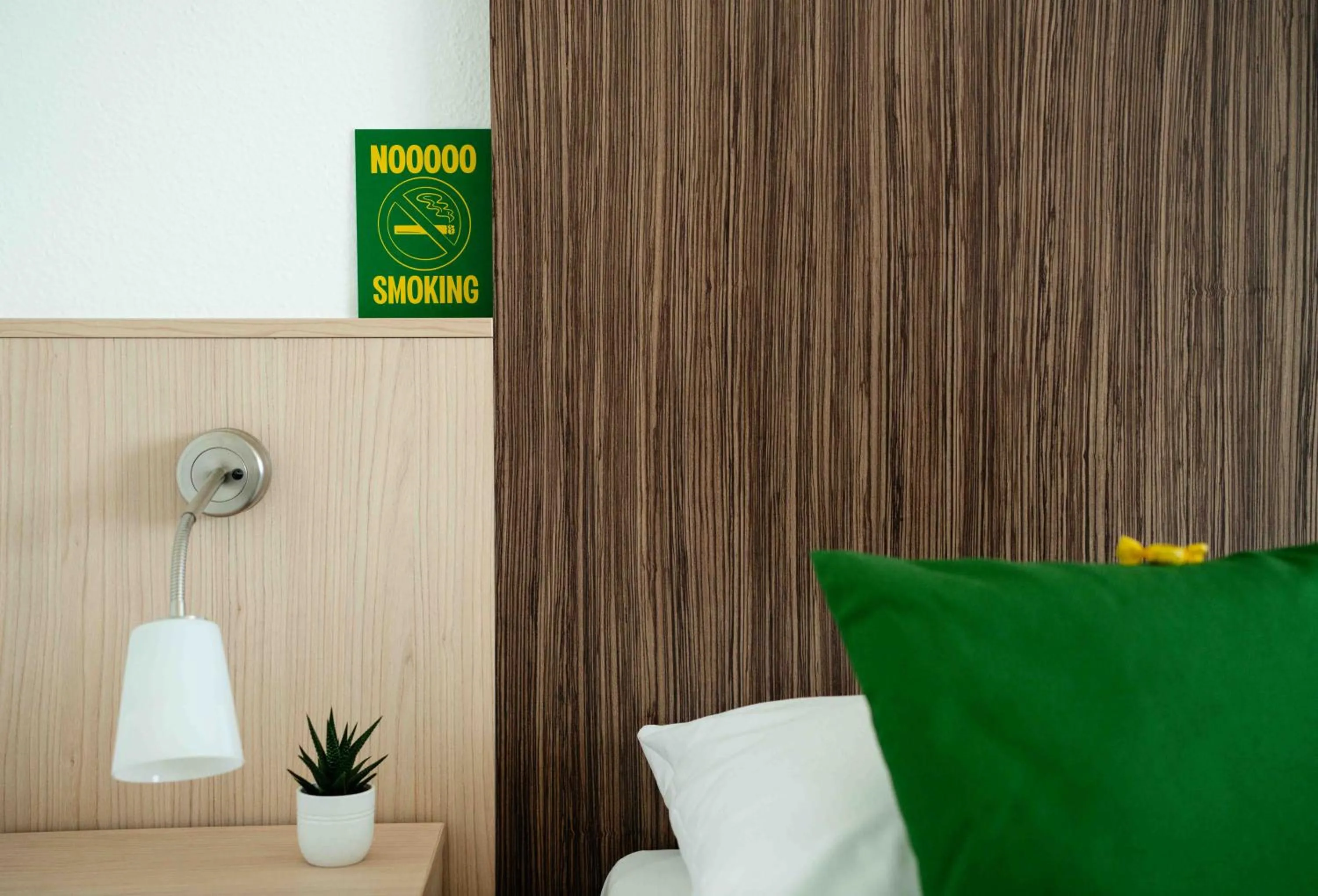 Bed in Best Western Smart Hotel