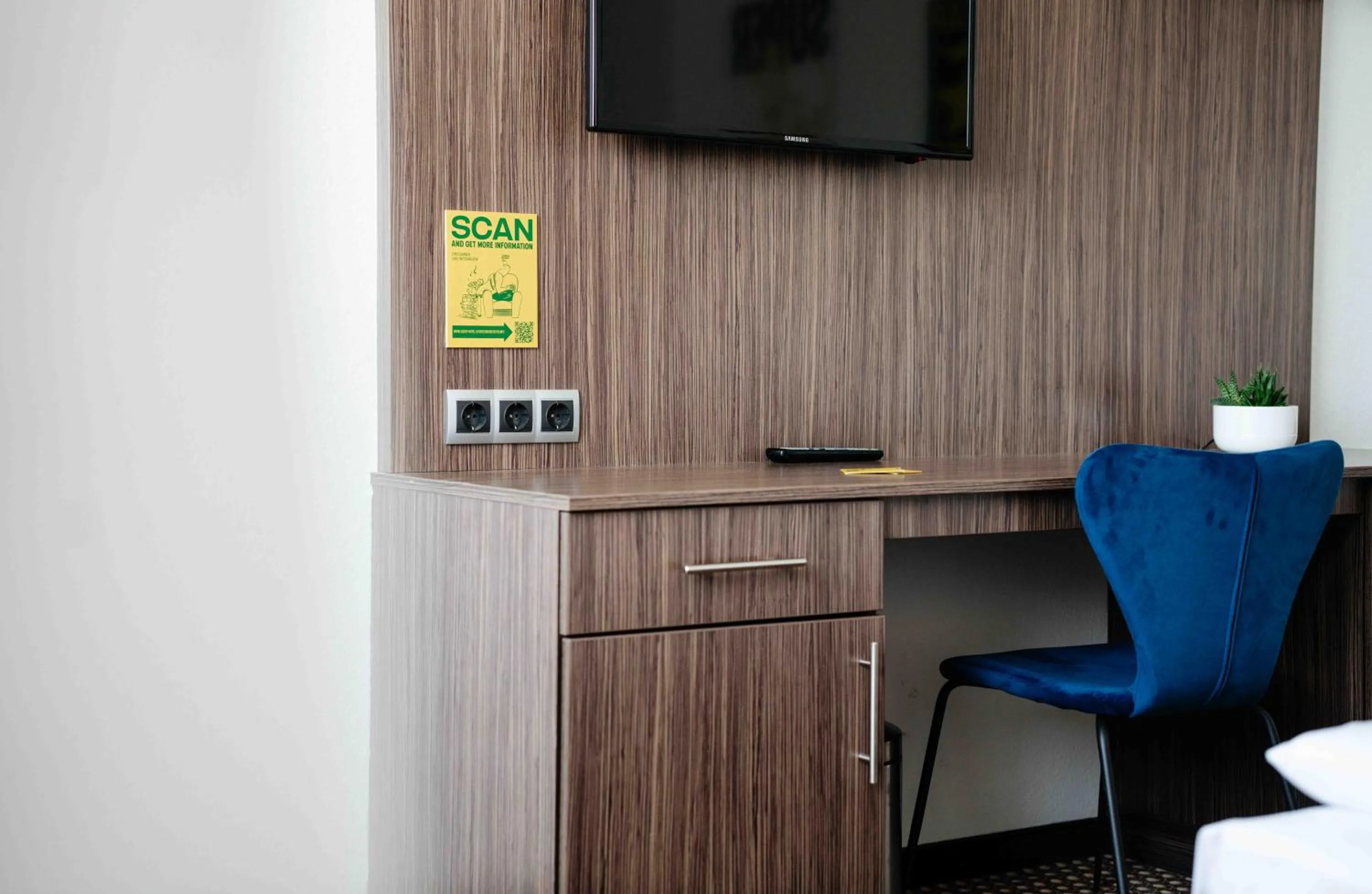 Photo of the whole room in Best Western Smart Hotel