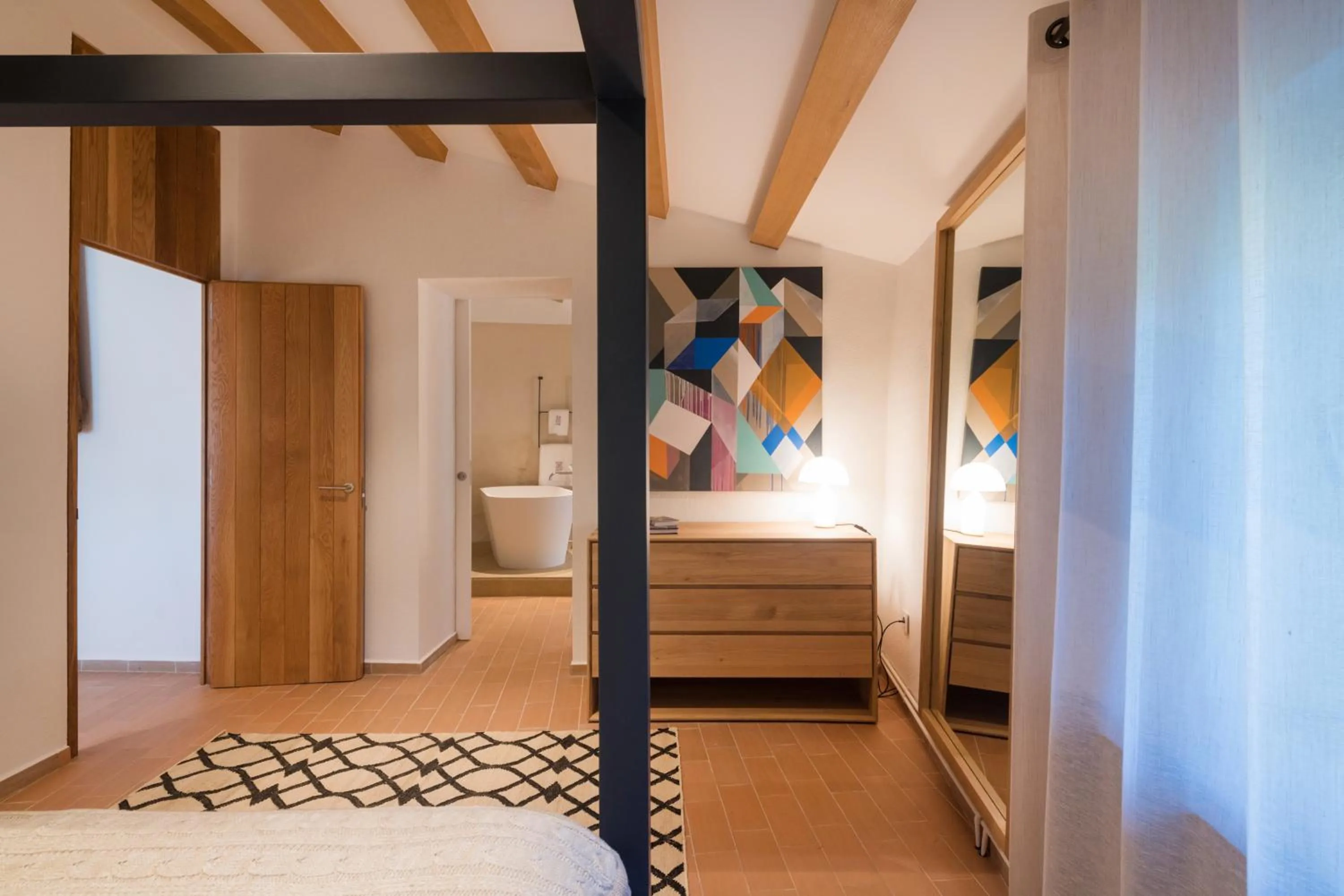 Photo of the whole room, Bed in La Piconera (Petit Luxe)