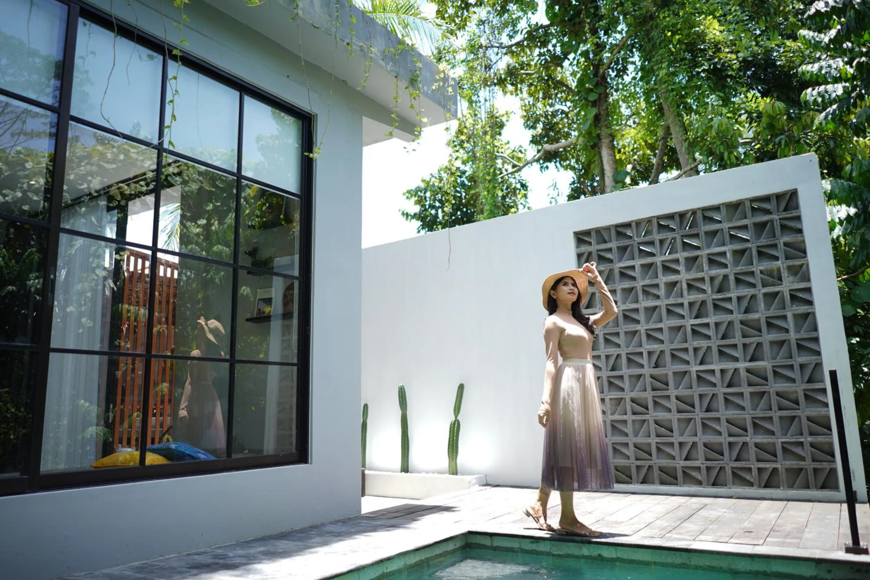 Swimming pool in The Nani