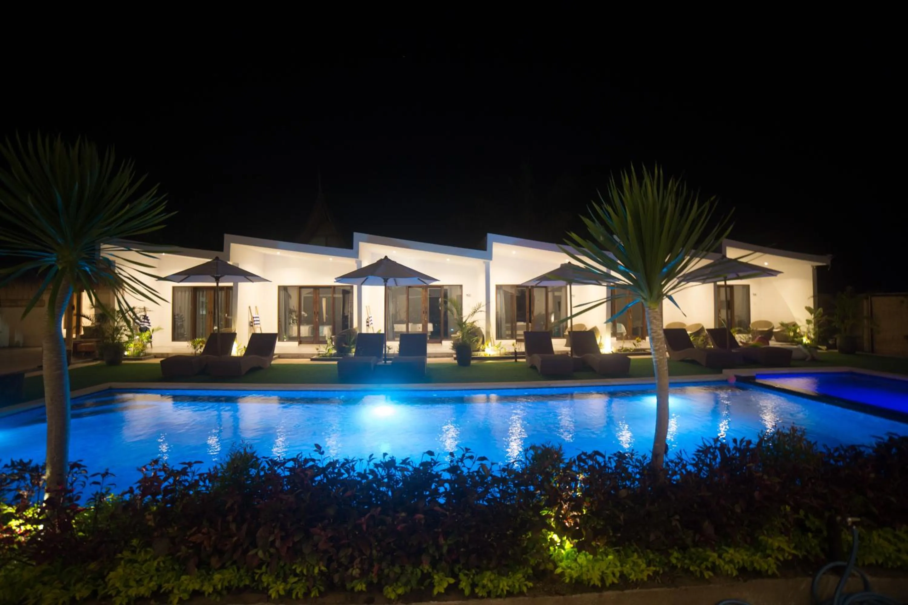 Swimming pool in Jago Gili Air