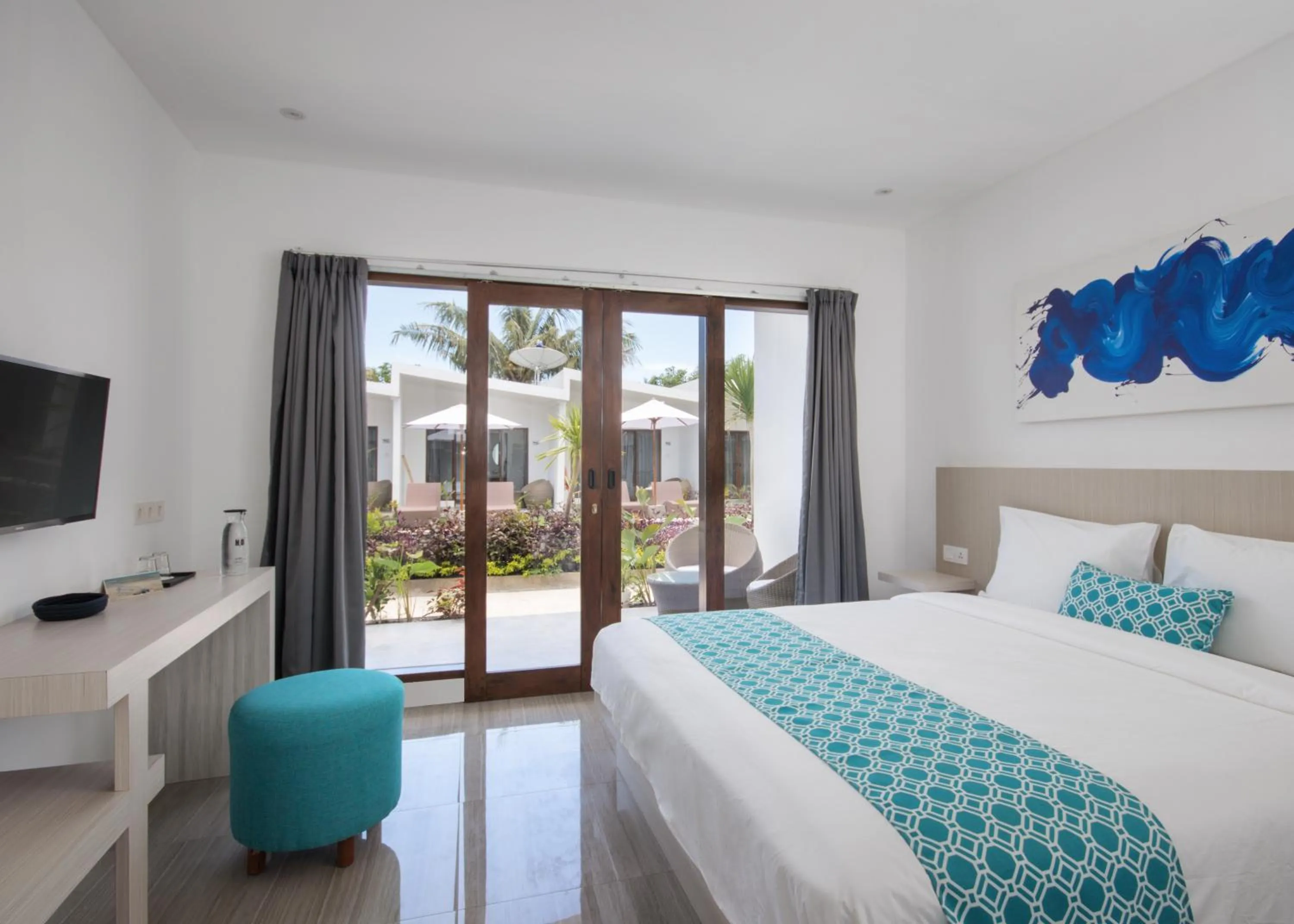 Photo of the whole room, Bed in Jago Gili Air