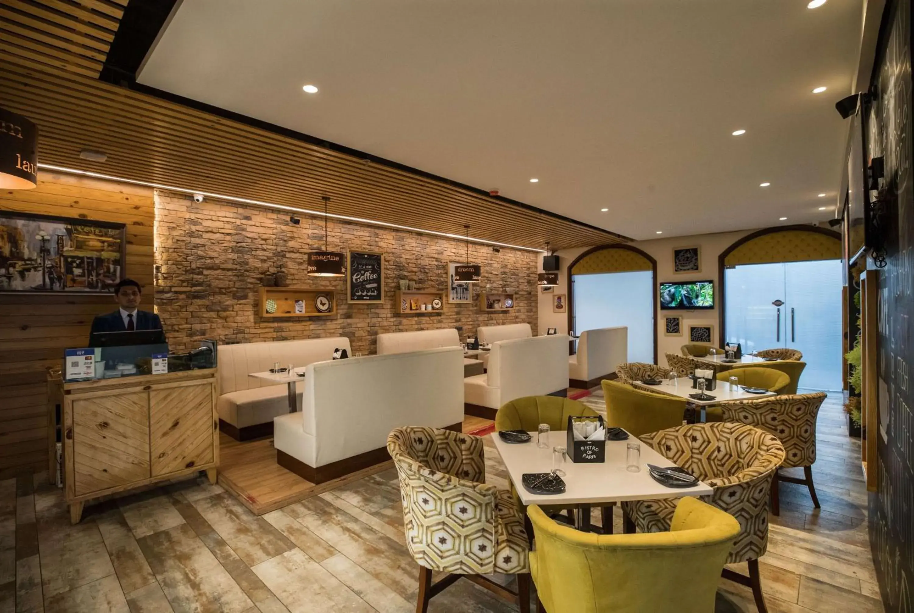 Restaurant/places to eat in Ramada by Wyndham Kapurthala Restaurant/places to eat in Ramada by Wyndham Kapurthala