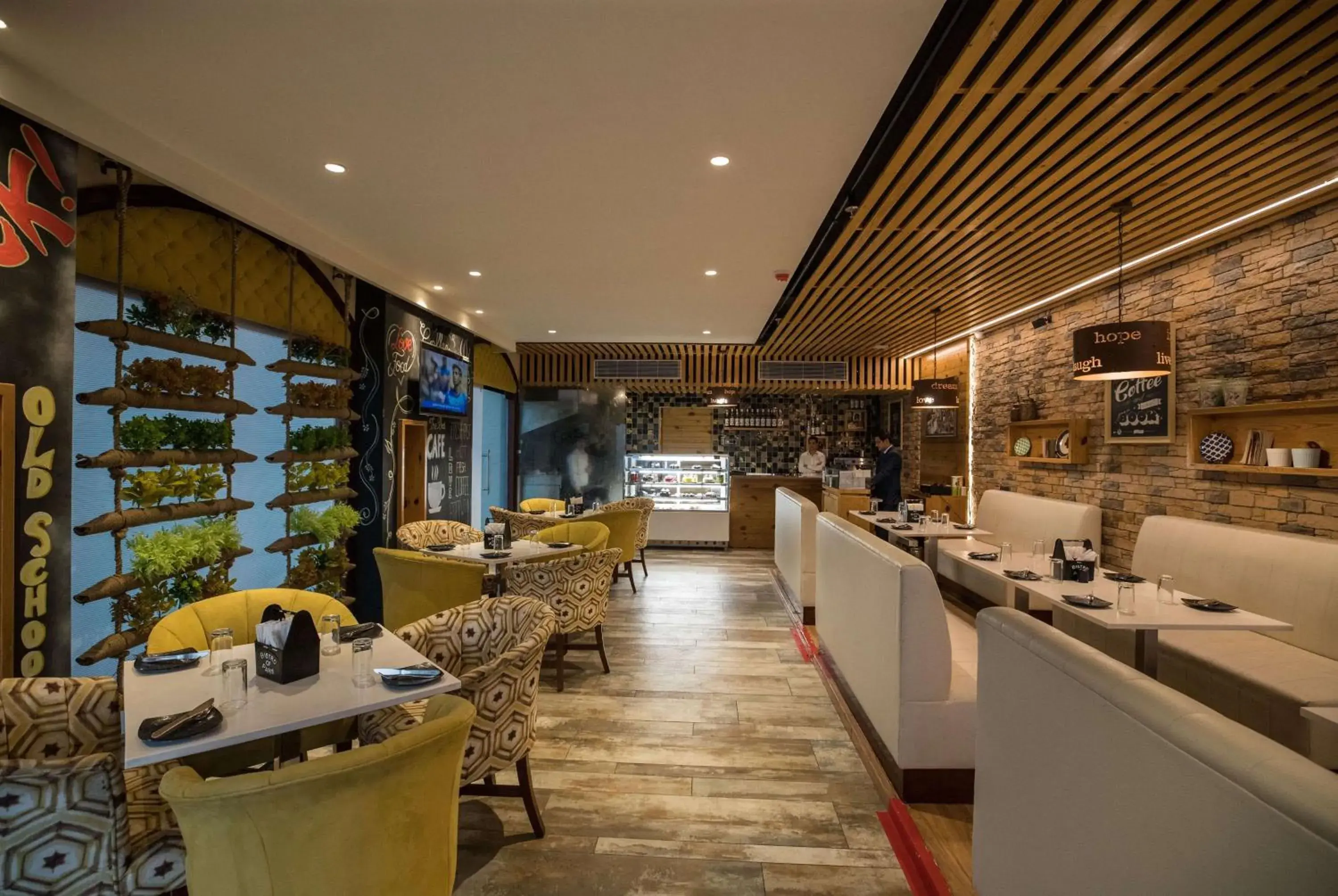 Restaurant/places to eat in Ramada by Wyndham Kapurthala Restaurant/places to eat in Ramada by Wyndham Kapurthala