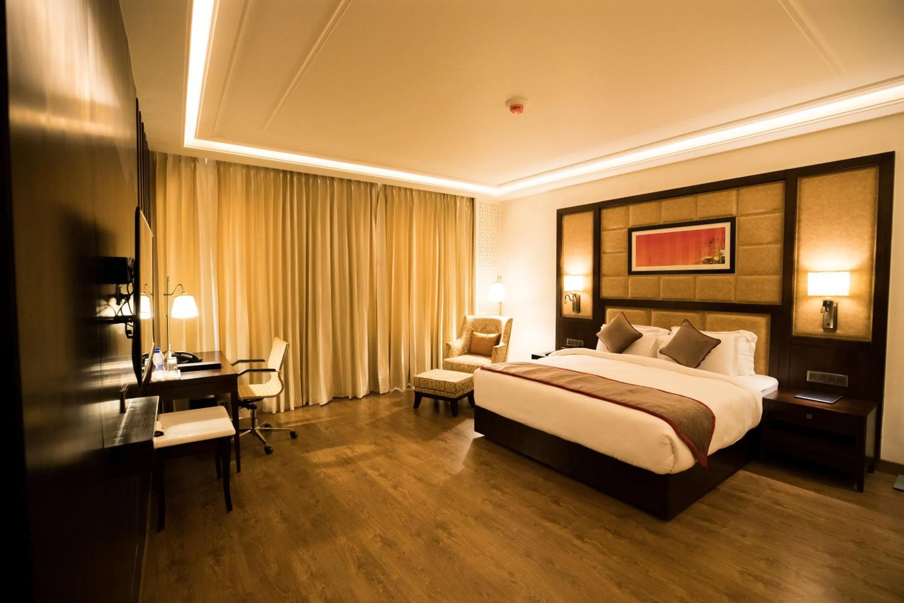 Bedroom, Bed in Ramada by Wyndham Kapurthala