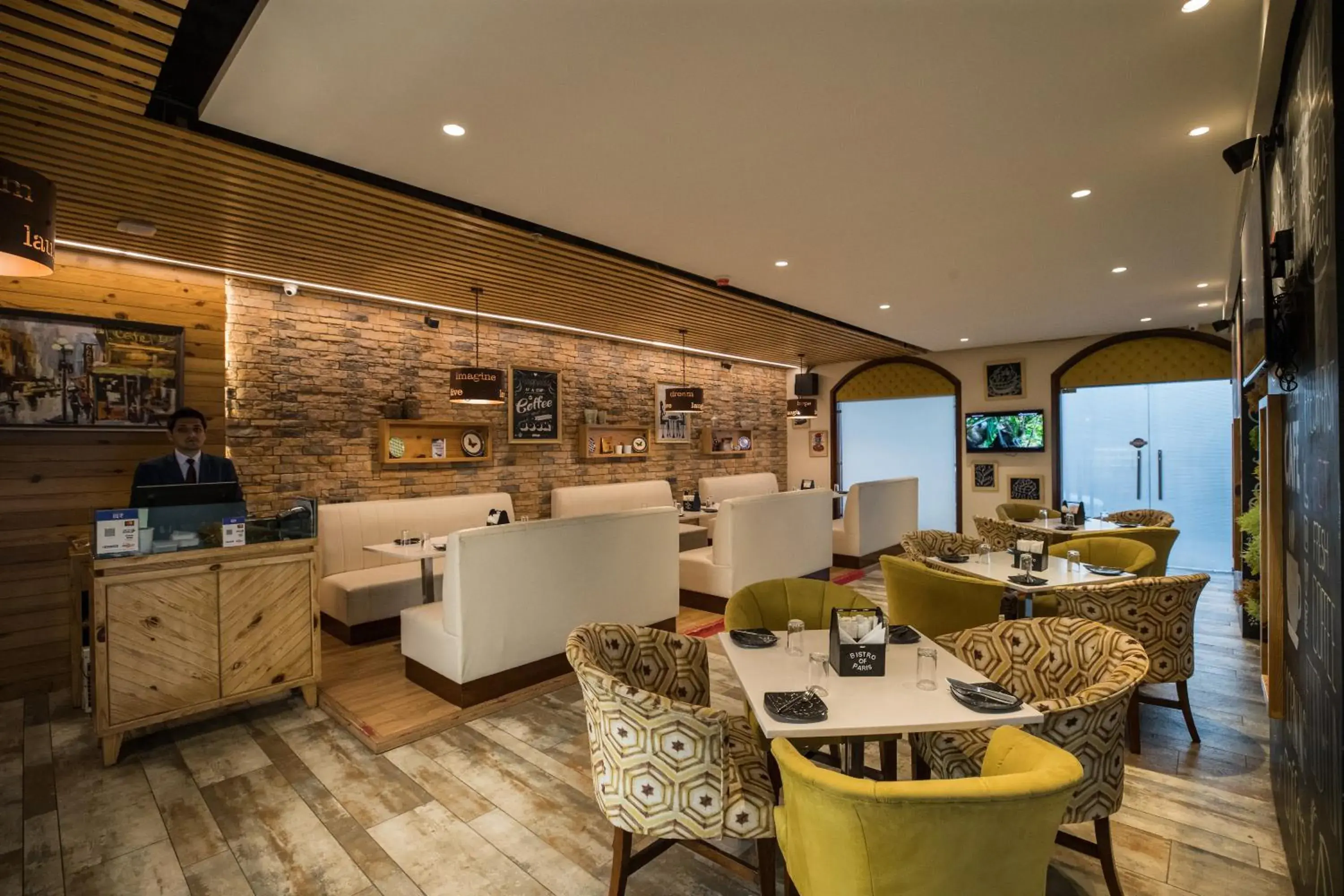Restaurant/places to eat in Ramada by Wyndham Kapurthala Restaurant/places to eat in Ramada by Wyndham Kapurthala