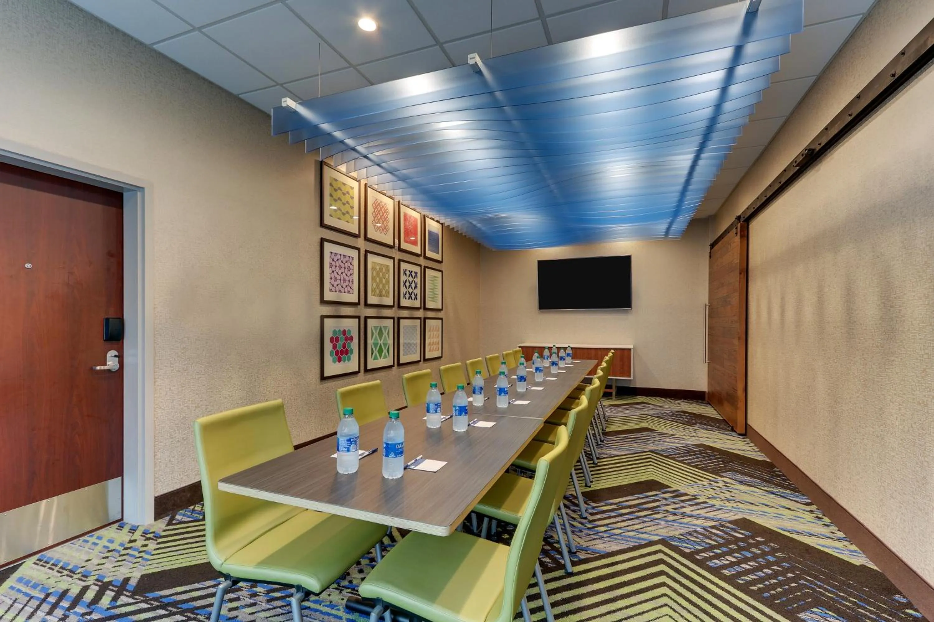 Meeting/conference room in Holiday Inn Express & Suites - Saugerties - Hudson Valley by IHG