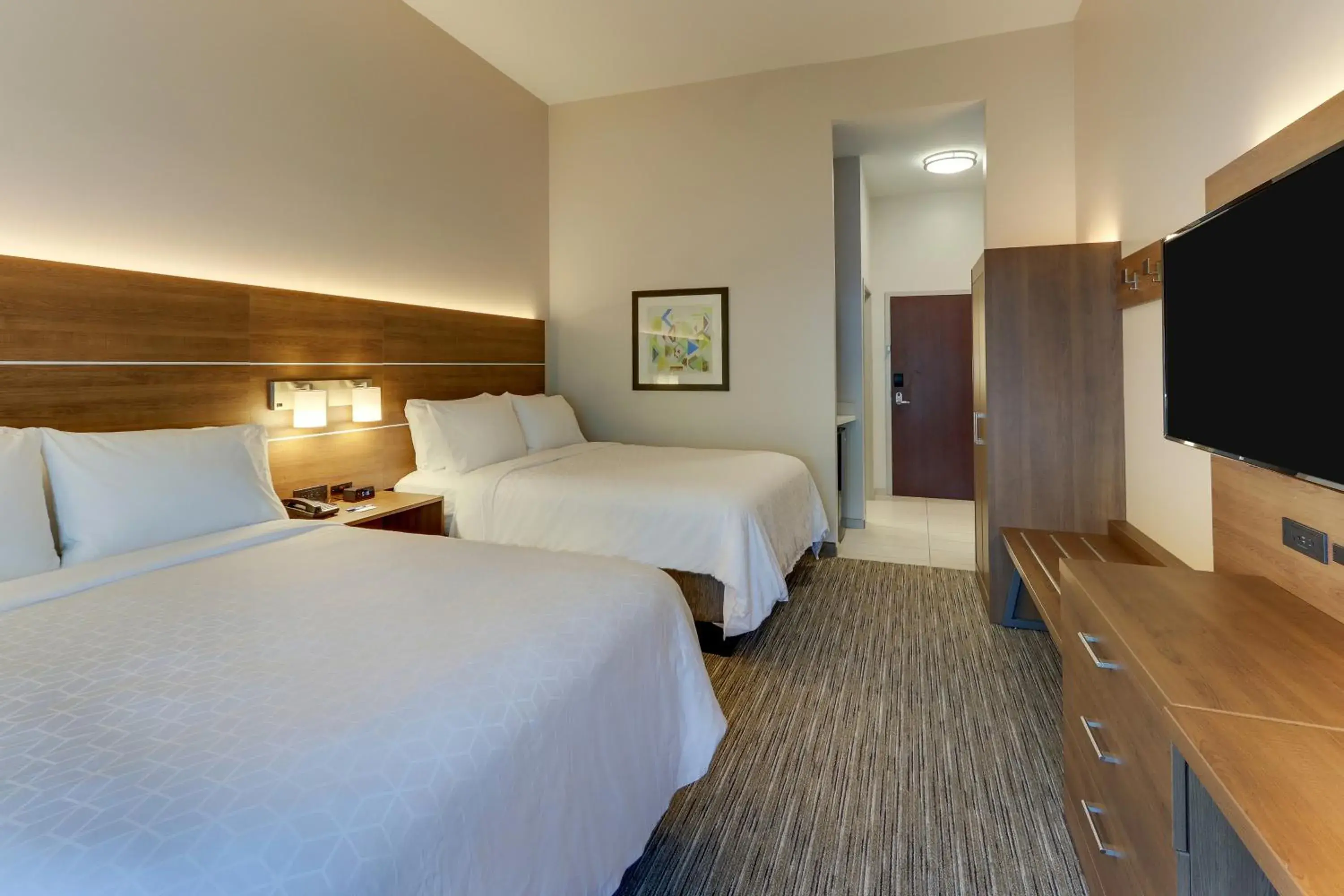 Bed in Holiday Inn Express & Suites - Saugerties - Hudson Valley by IHG Bed in Holiday Inn Express & Suites - Saugerties - Hudson Valley by IHG