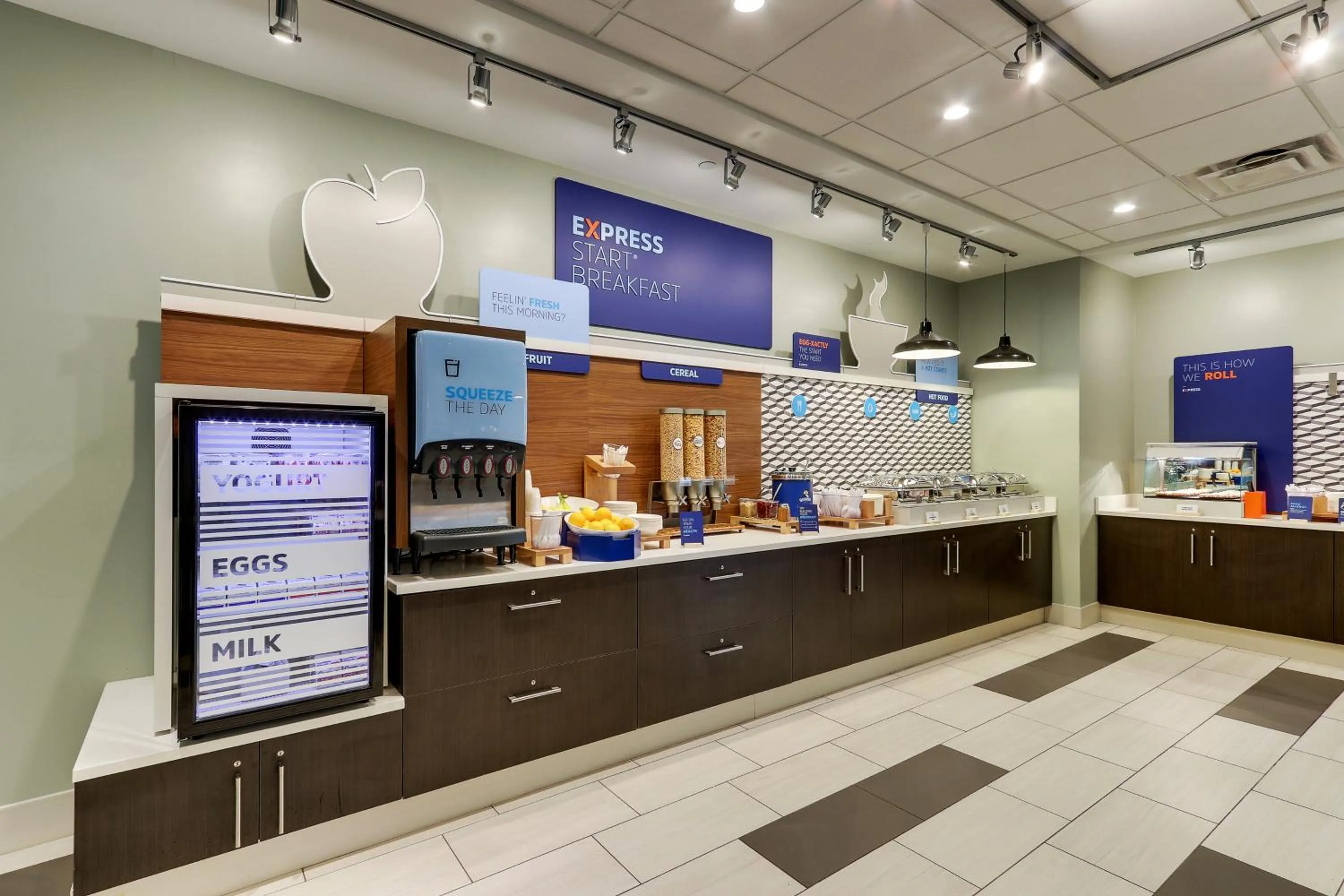 Food and drinks in Holiday Inn Express & Suites - Saugerties - Hudson Valley by IHG