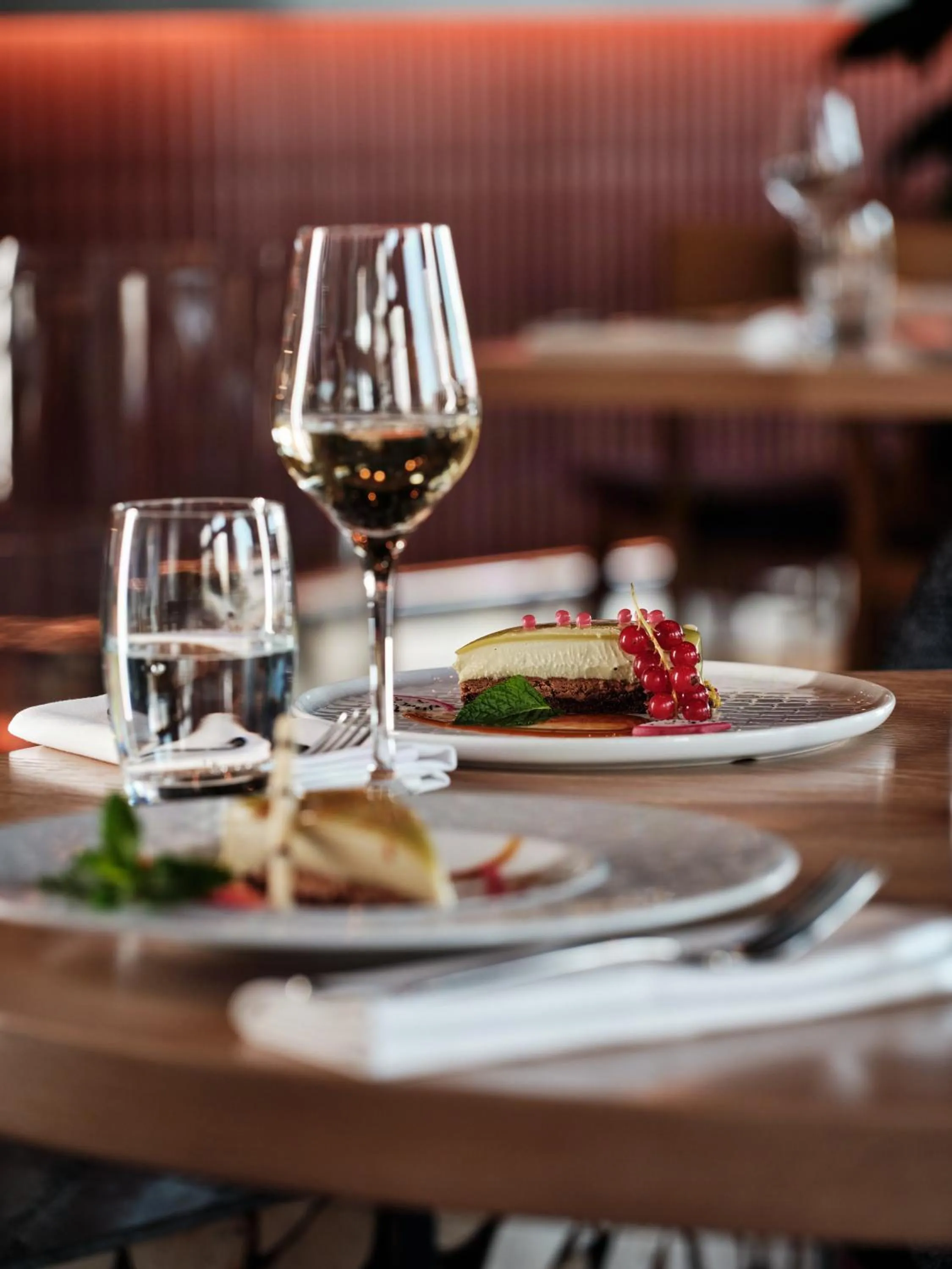 Restaurant/places to eat in Holiday Inn Gdansk - City Centre by IHG