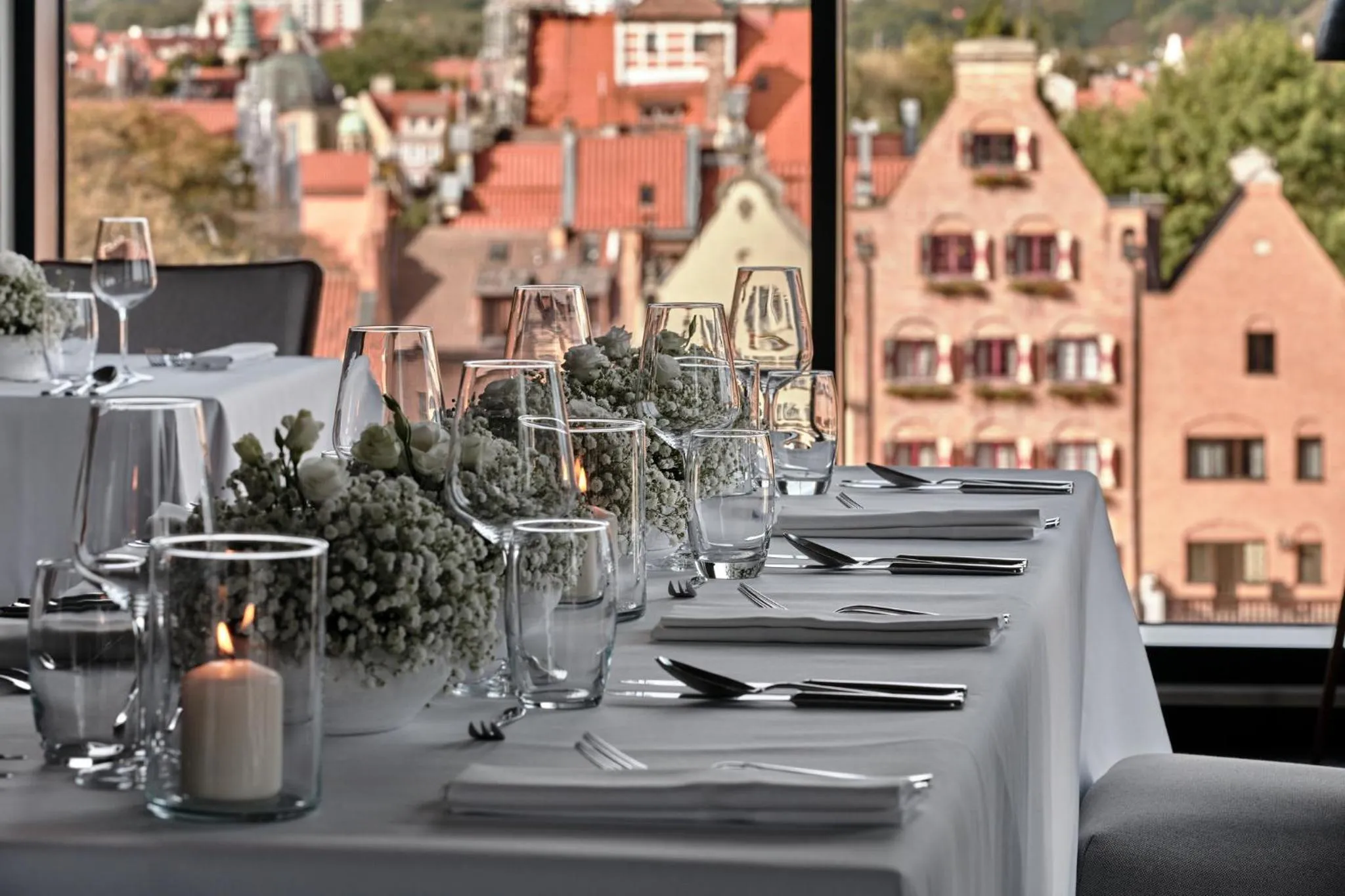 Restaurant/places to eat in Holiday Inn Gdansk - City Centre by IHG