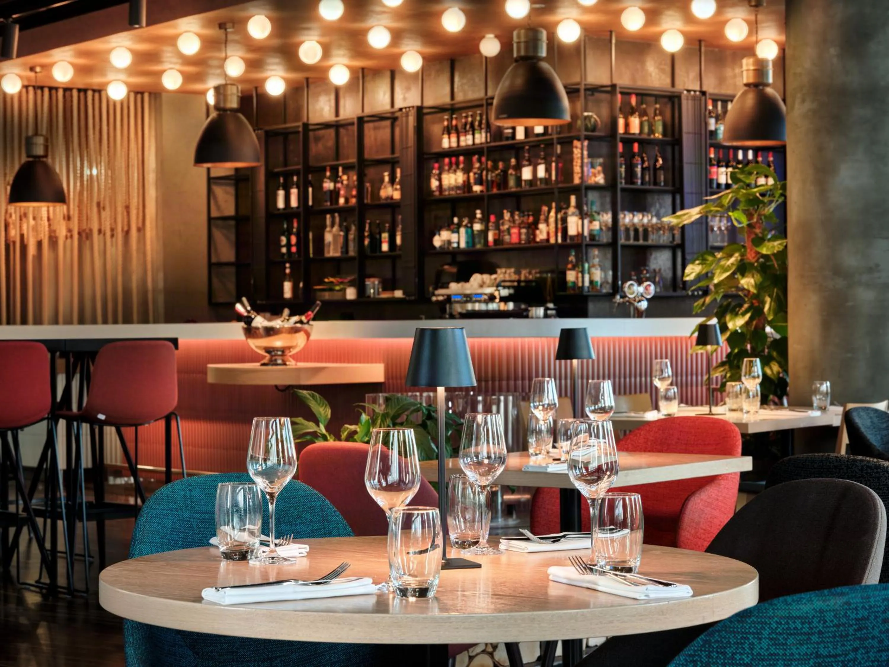 Restaurant/places to eat in Holiday Inn Gdansk - City Centre by IHG