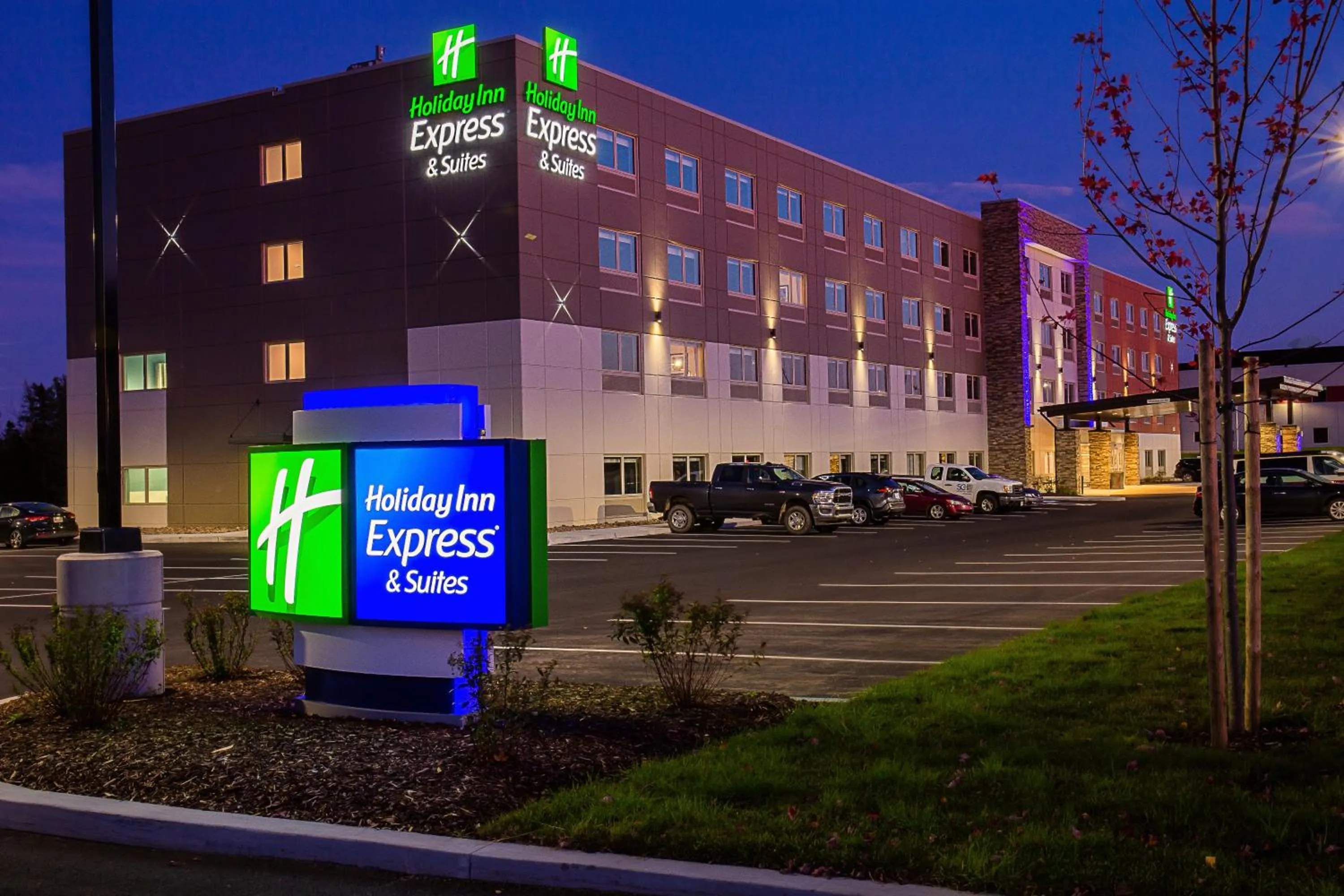 Property building in Holiday Inn Express & Suites - Halifax – Dartmouth