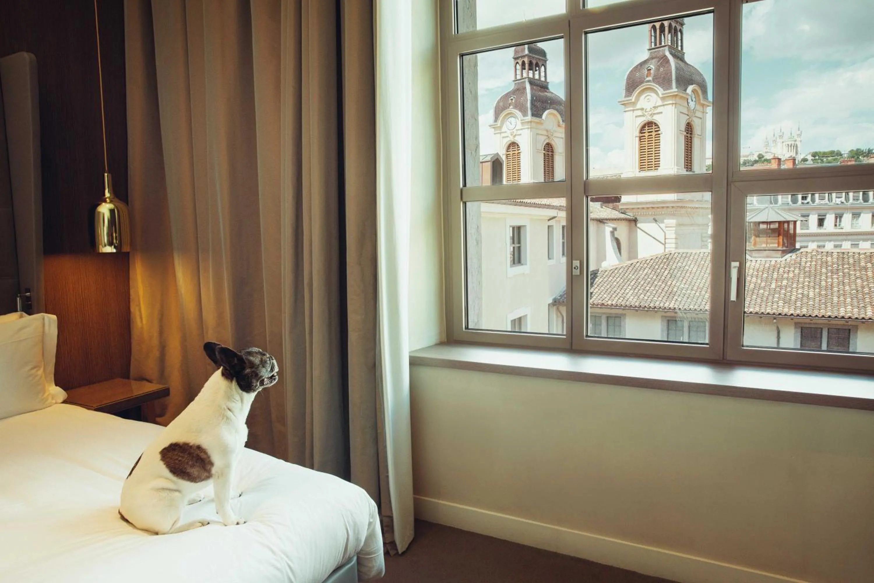 Photo of the whole room, Bed in InterContinental Lyon - Hotel Dieu by IHG