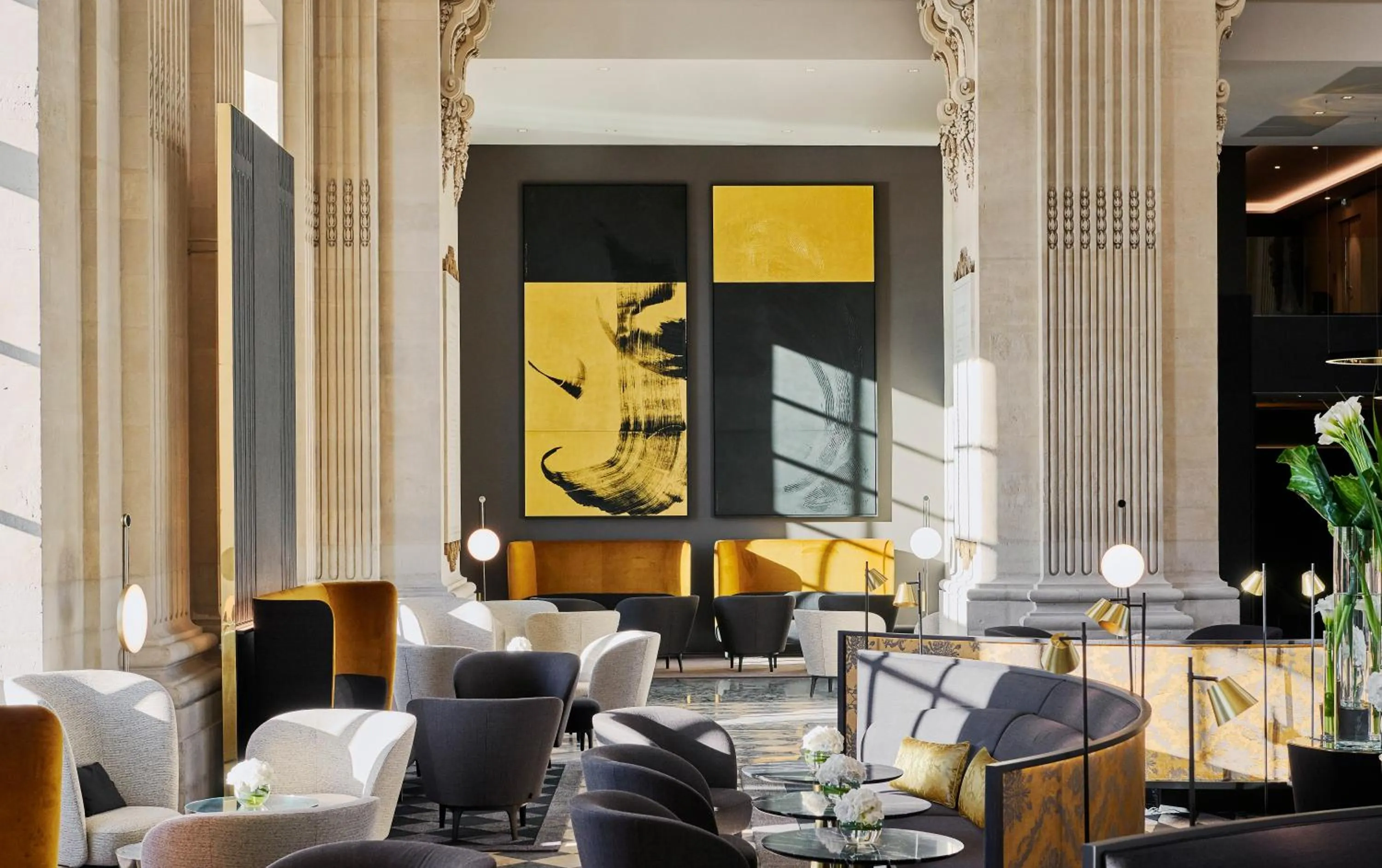 Lounge or bar in InterContinental Lyon - Hotel Dieu by IHG