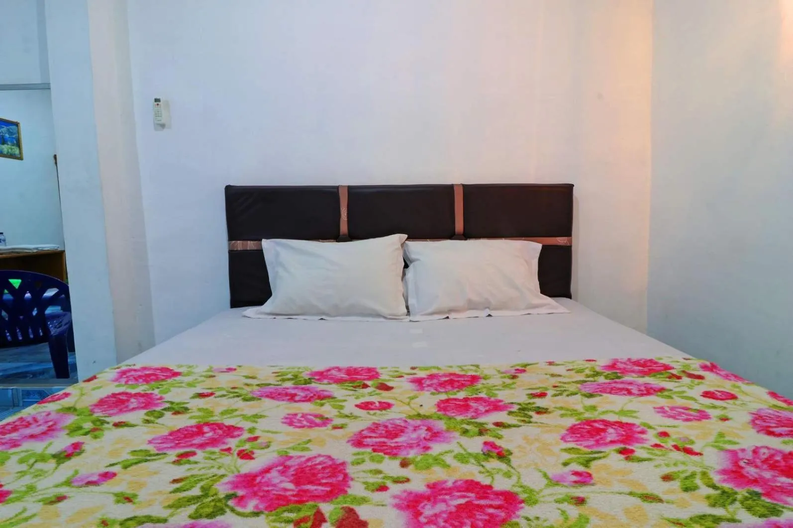 Bedroom, Bed in Hotel Rembulan