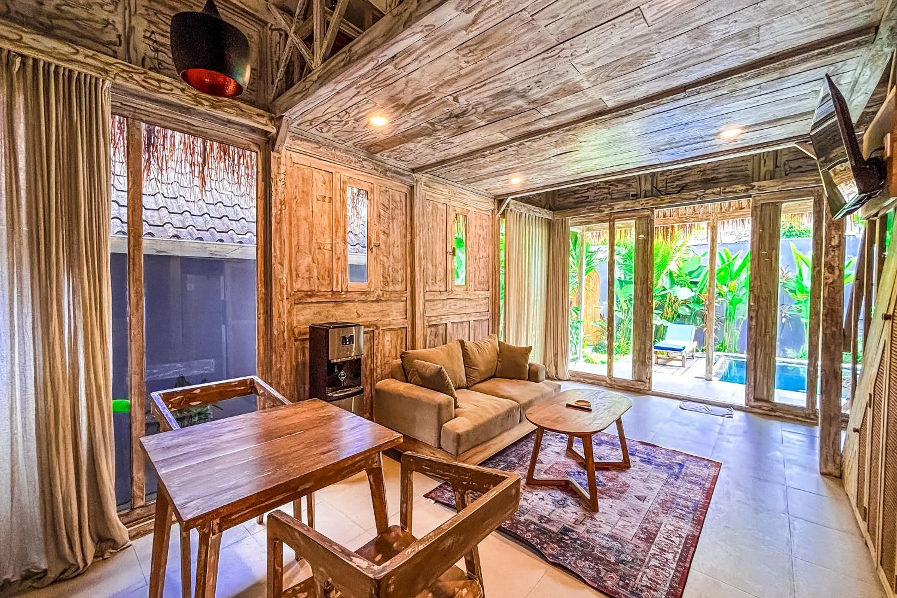 Seating area in Villa Alisha Pererenan Canggu